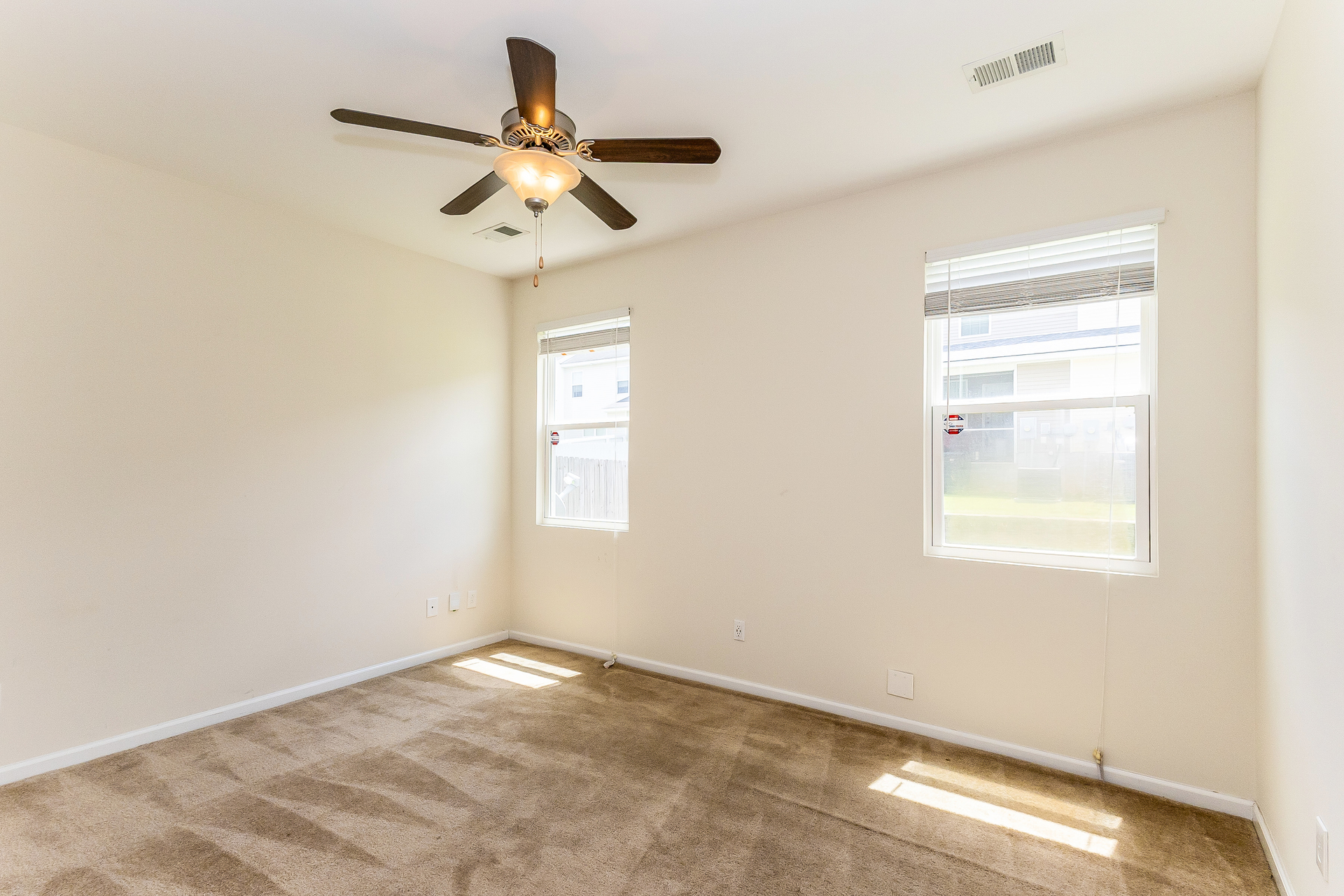 Photo 9 of 23 of 380 Flyway Rd, Goose Creek, SC