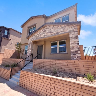 Property photo 1 of 313 Crescent Glow Ln