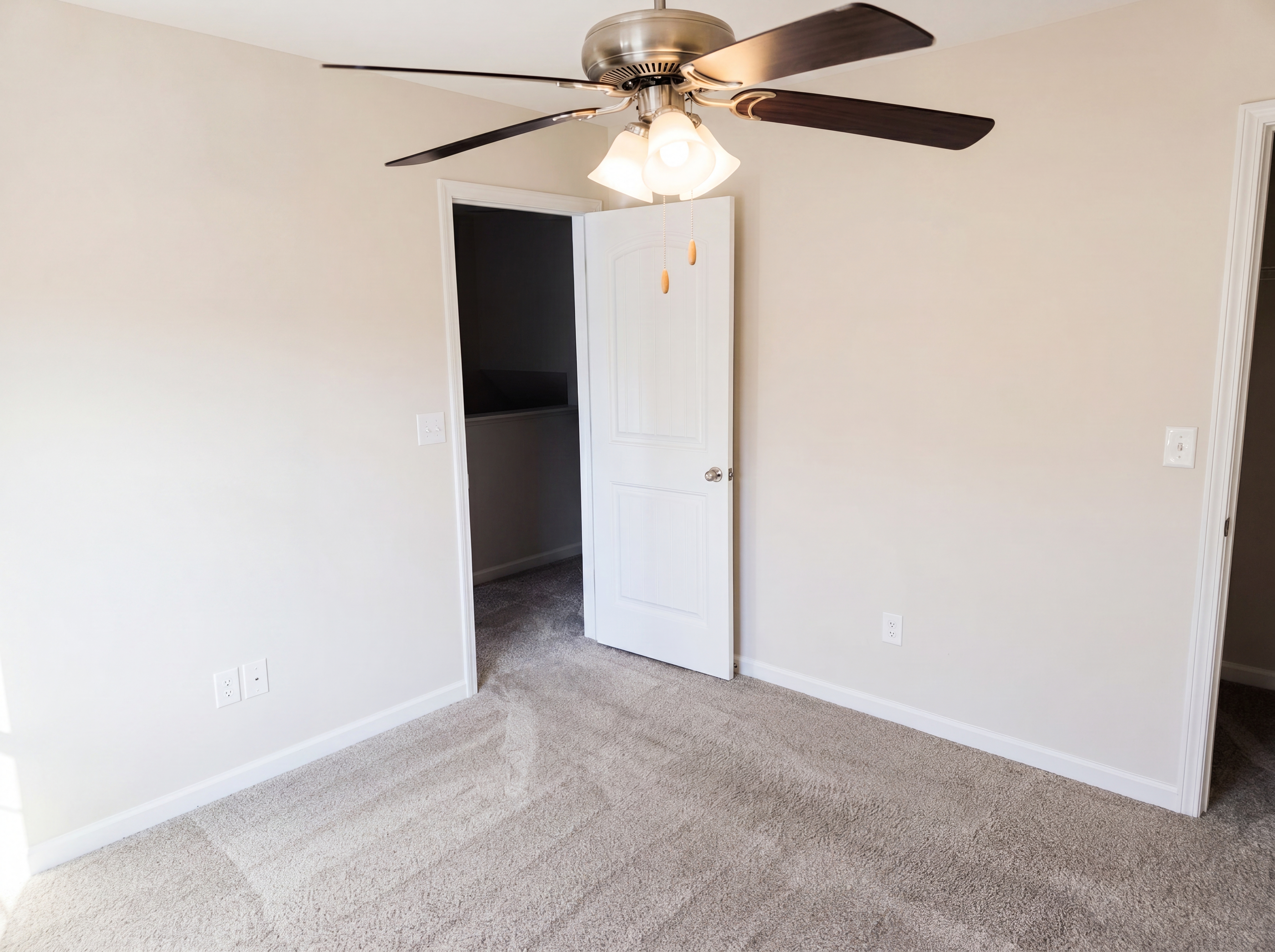 Photo 11 of 22 of 2050 Barnhart Dr, Sumter, SC