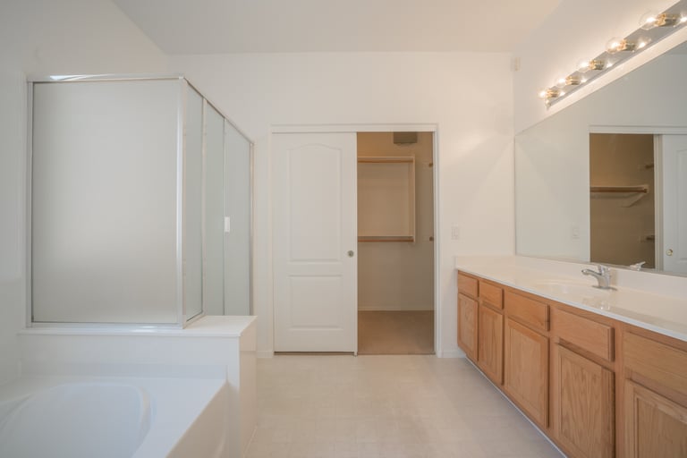 Photo 10 of 22 - 17070 W Weymouth Rd, Surprise, AZ 85374