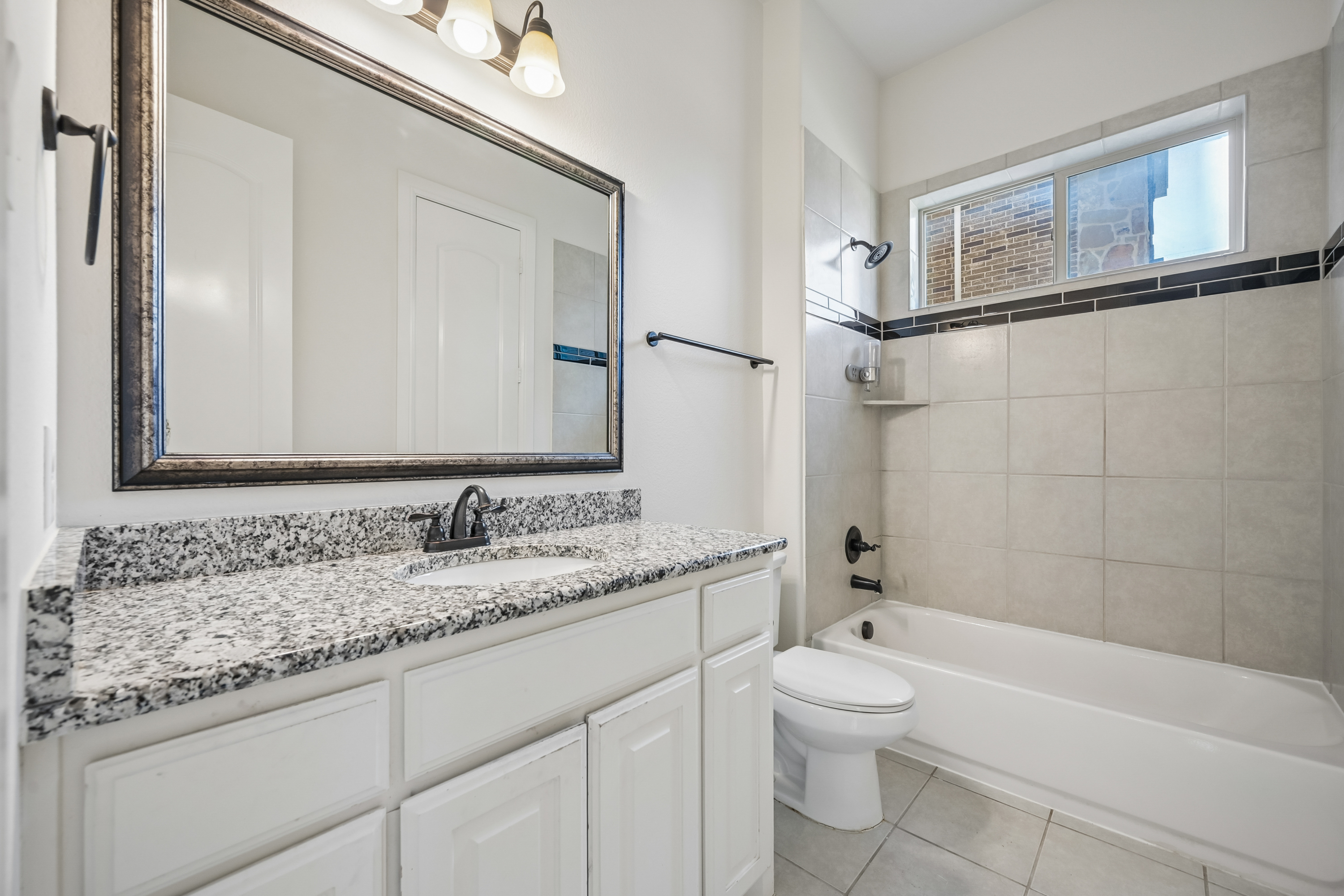 Photo 22 of 36 of 2156 Alcove Dr, Frisco, TX