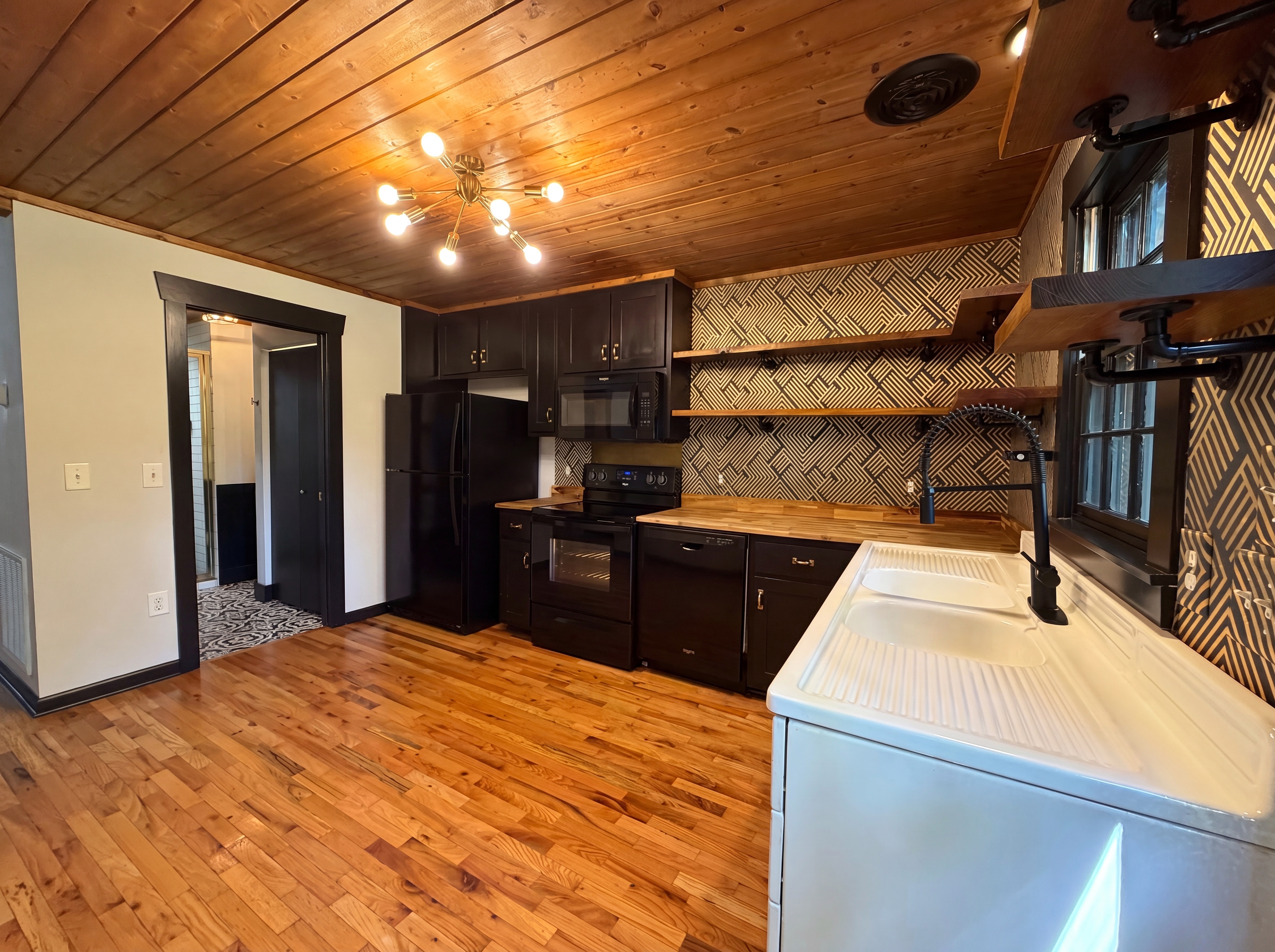 Photo 17 of 20 of 509 Drake Ave, Nashville, TN
