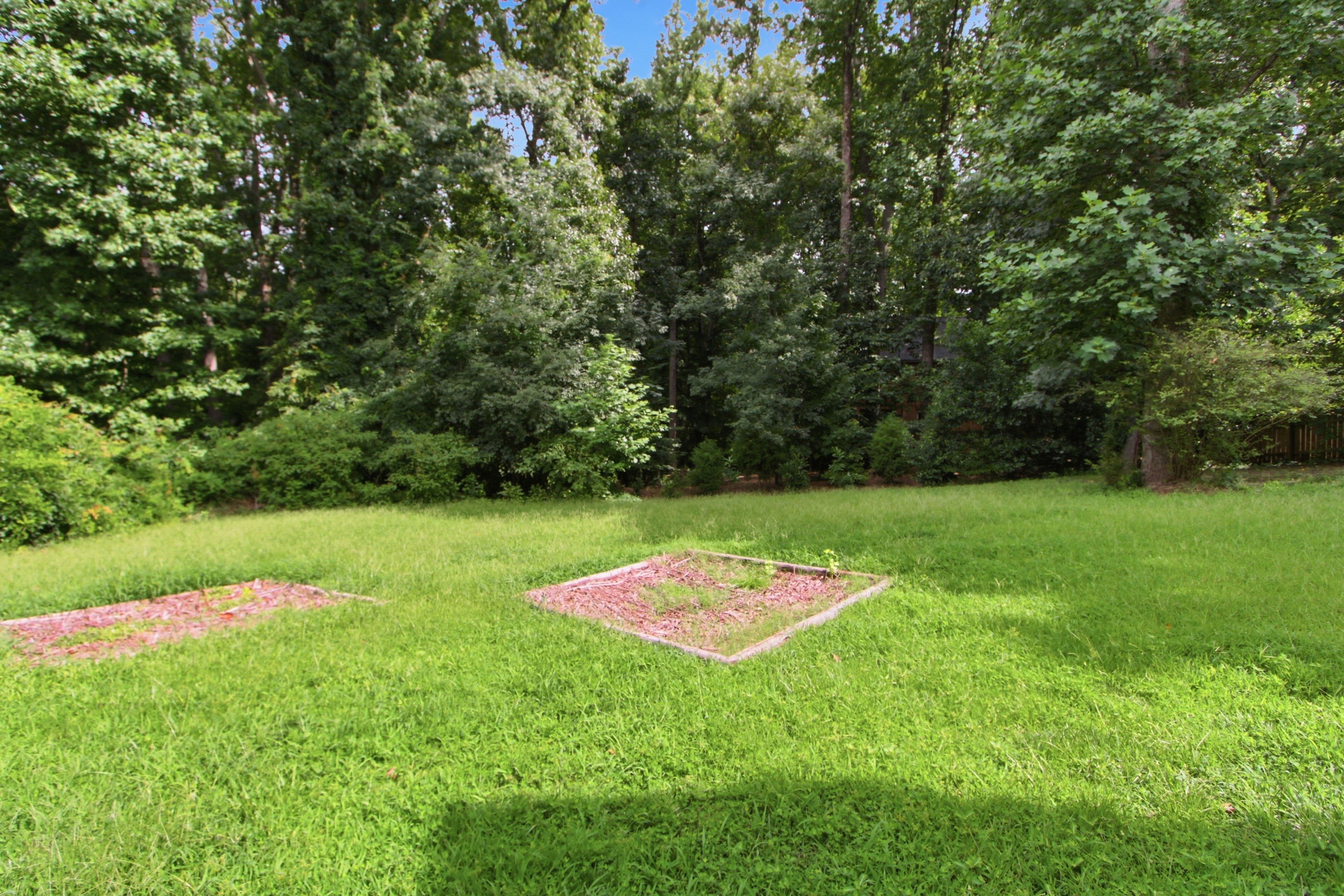 Photo 41 of 47 of 470 Fairway Walk Dr, Lawrenceville, GA