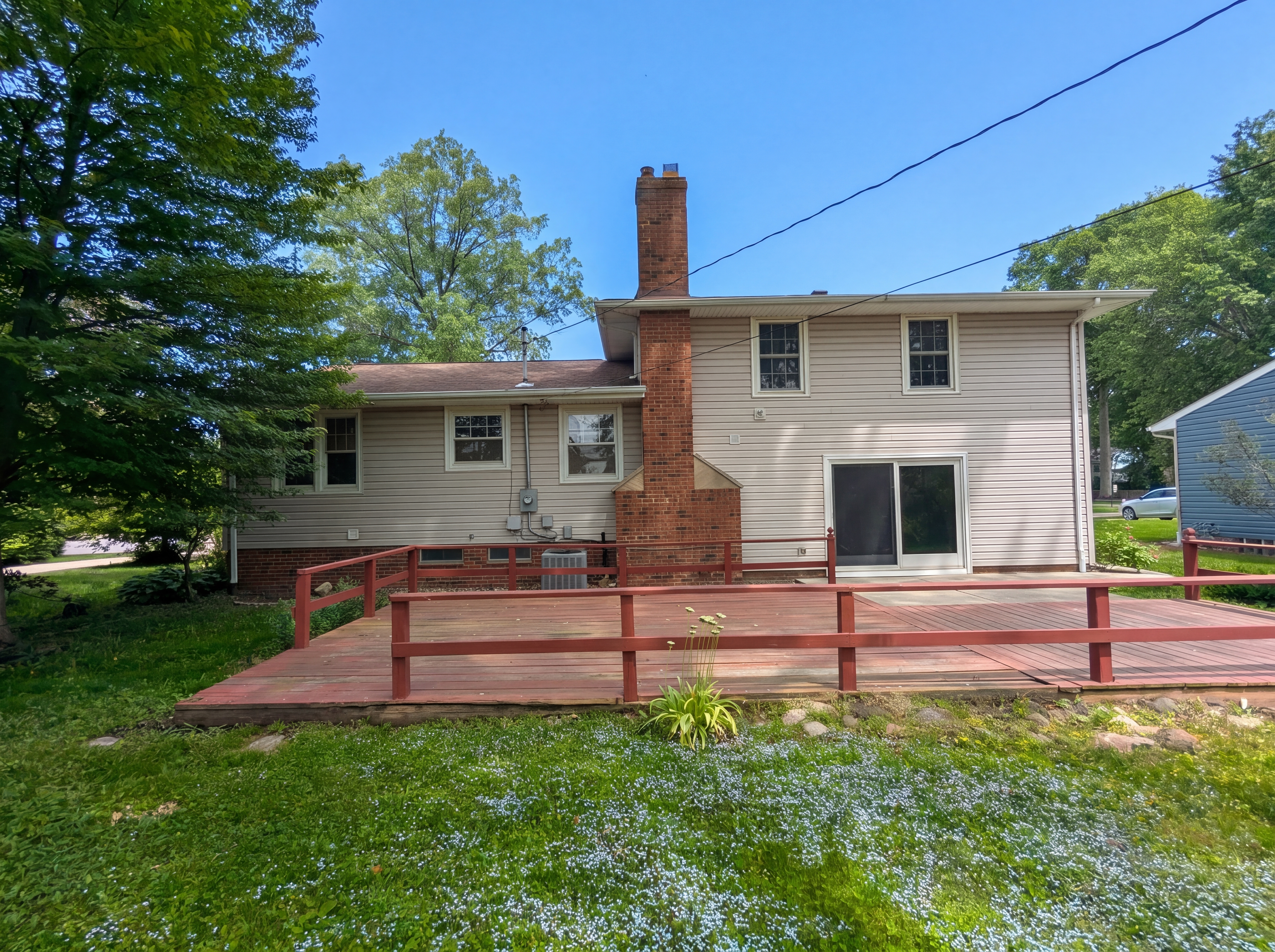Photo 5 of 24 of 30223 Chatham Point Dr, Bay Village, OH