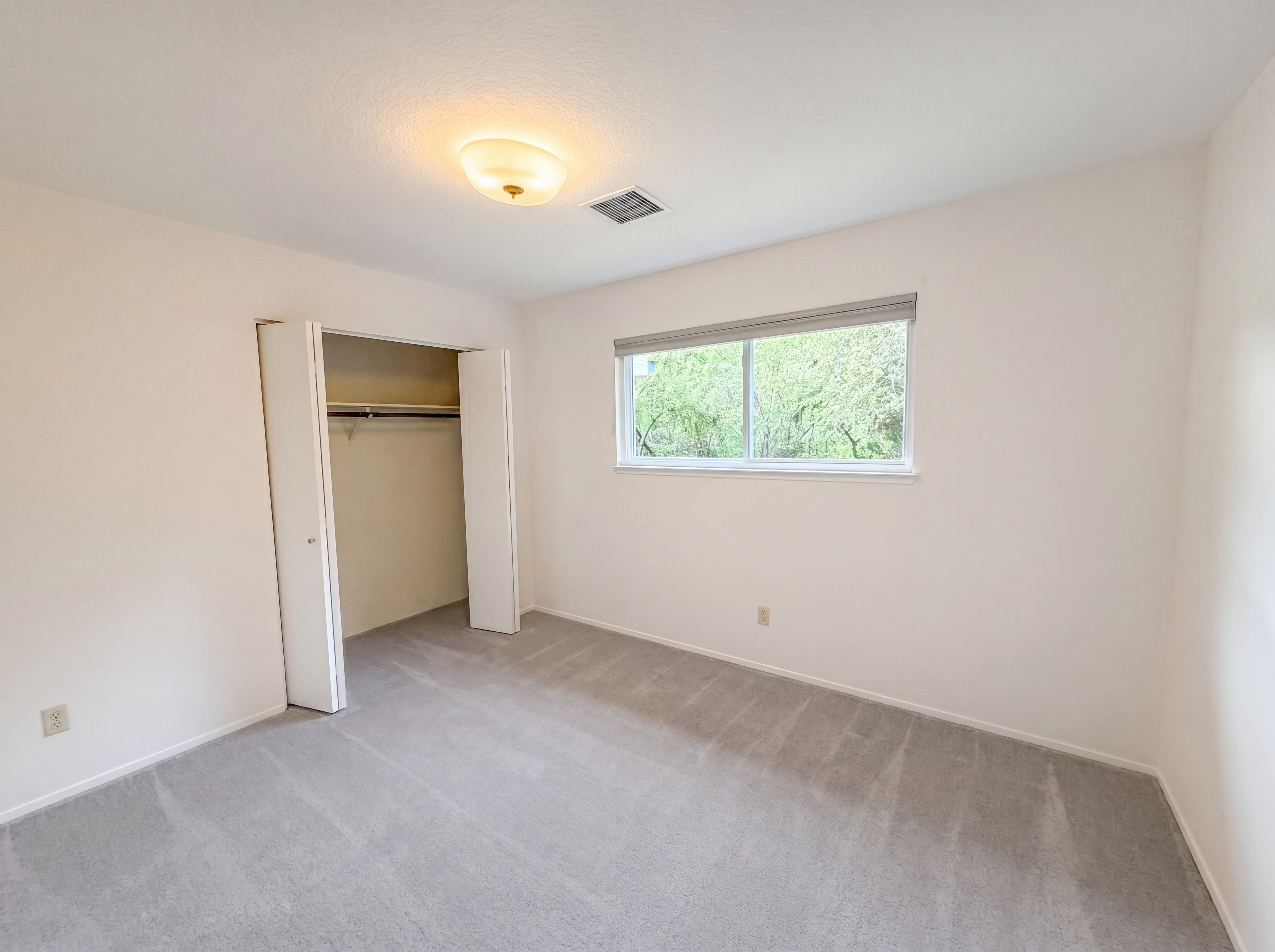 Photo 8 of 30 of 862 Grice Ln, Placerville, CA