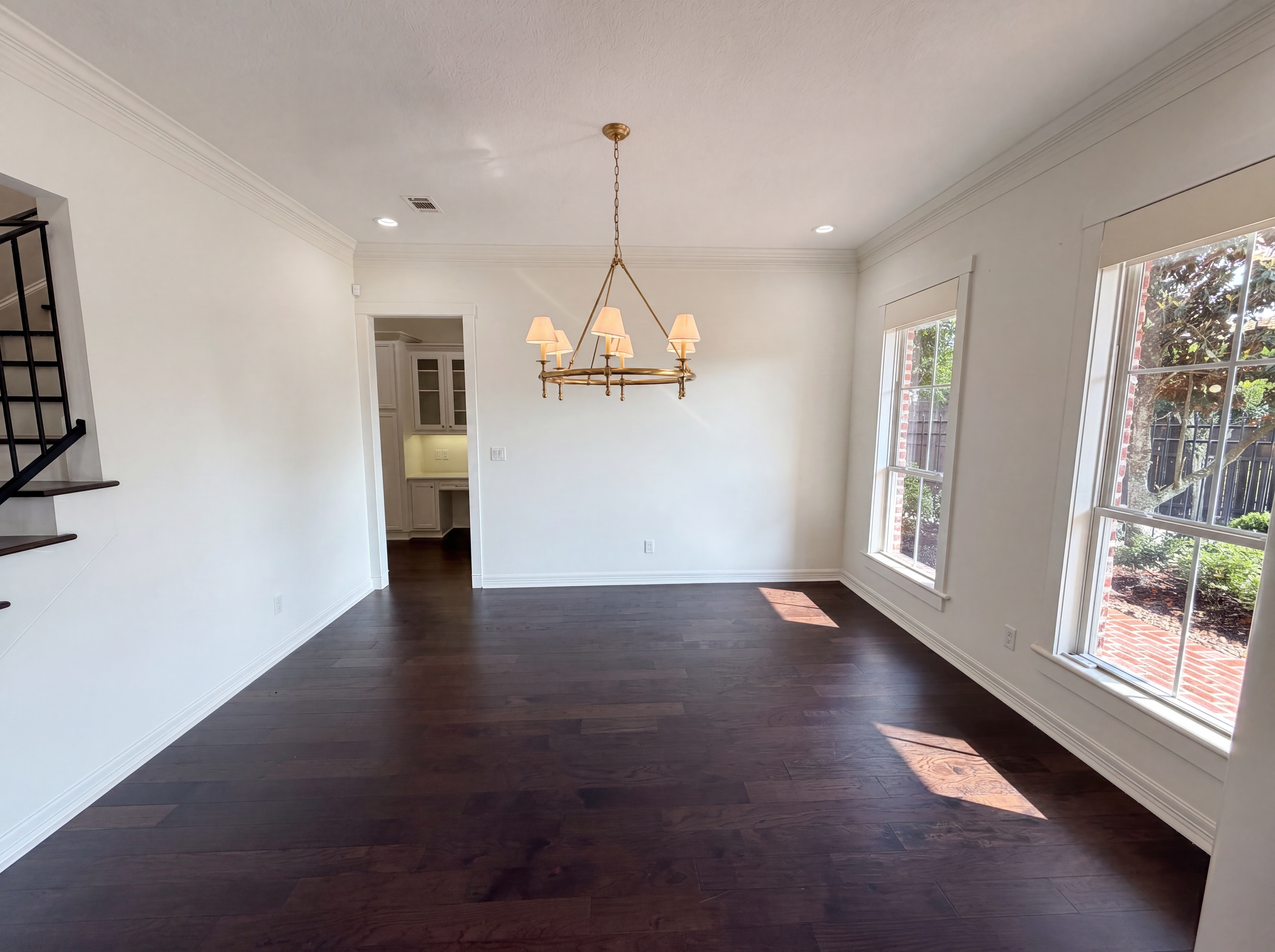 Photo 13 of 61 of 4385 Brownstone Dr, Beaumont, TX