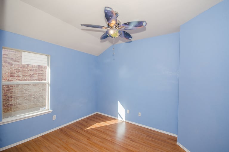 Photo 17 of 22 - 14516 Little Anne Dr, Little Elm, TX 75068
