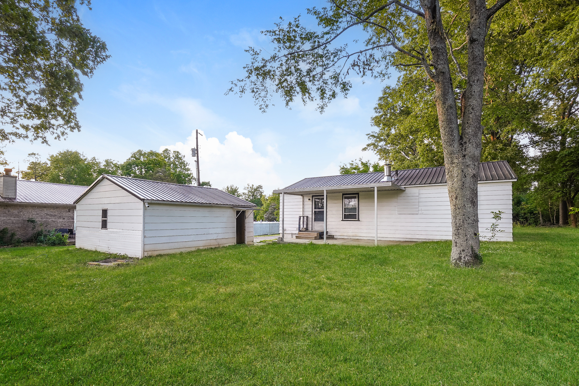 Photo 5 of 20 of 231 Foston Chapel Rd, Hopkinsville, KY