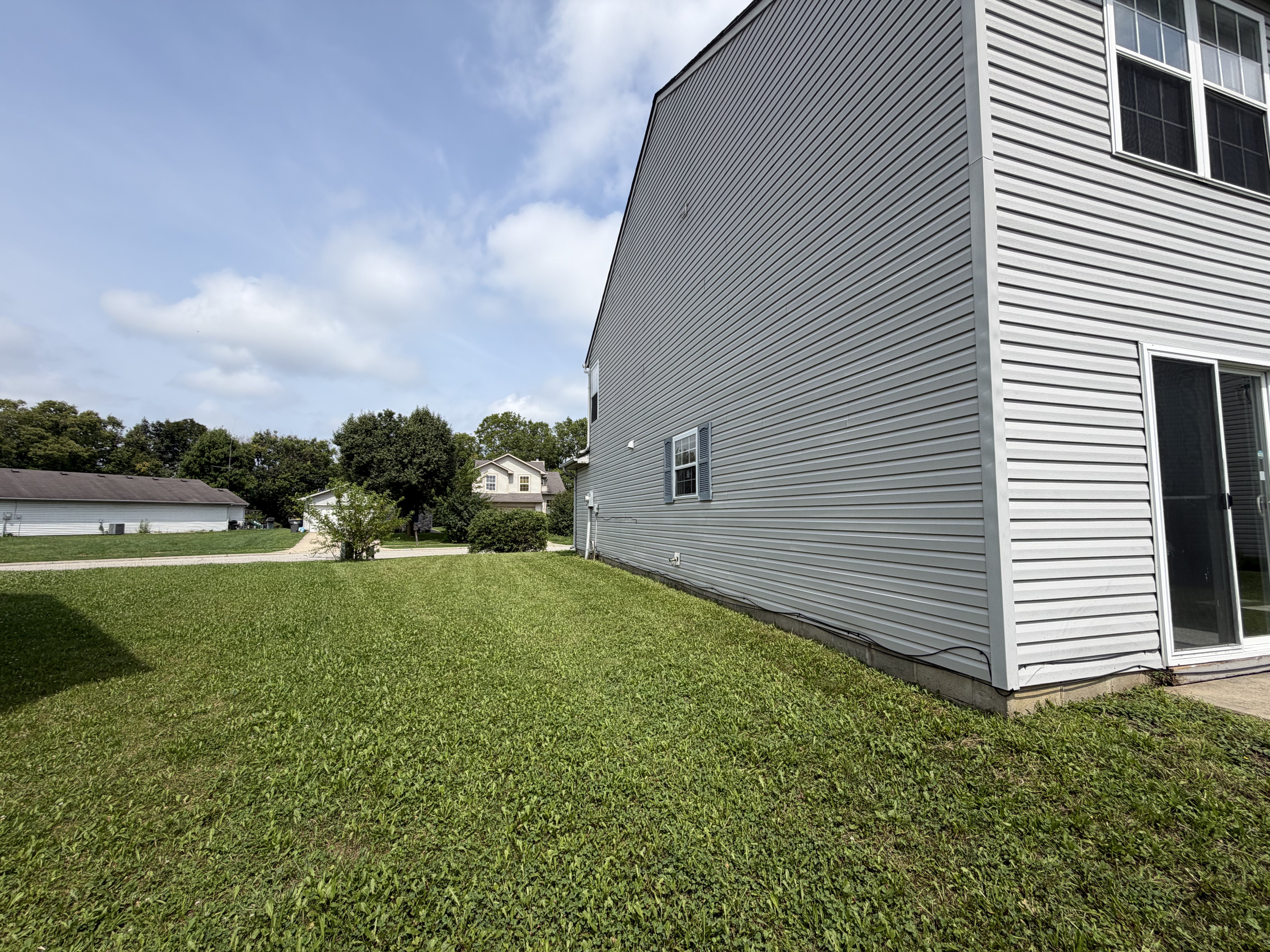Photo 31 of 35 of 11307 Narrowleaf Dr, Indianapolis, IN