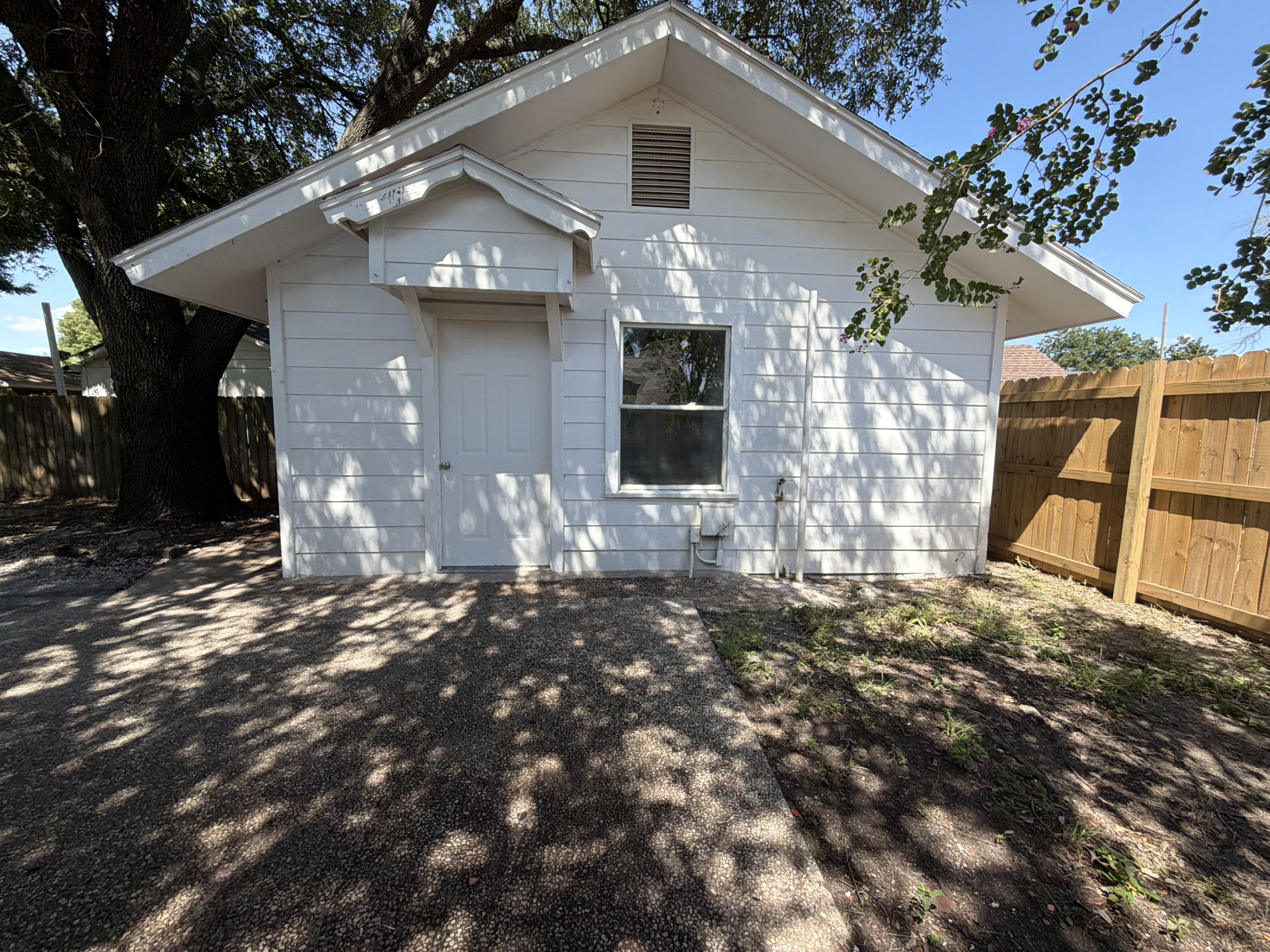 Photo 7 of 35 of 1114 Forestburg Dr, Houston, TX