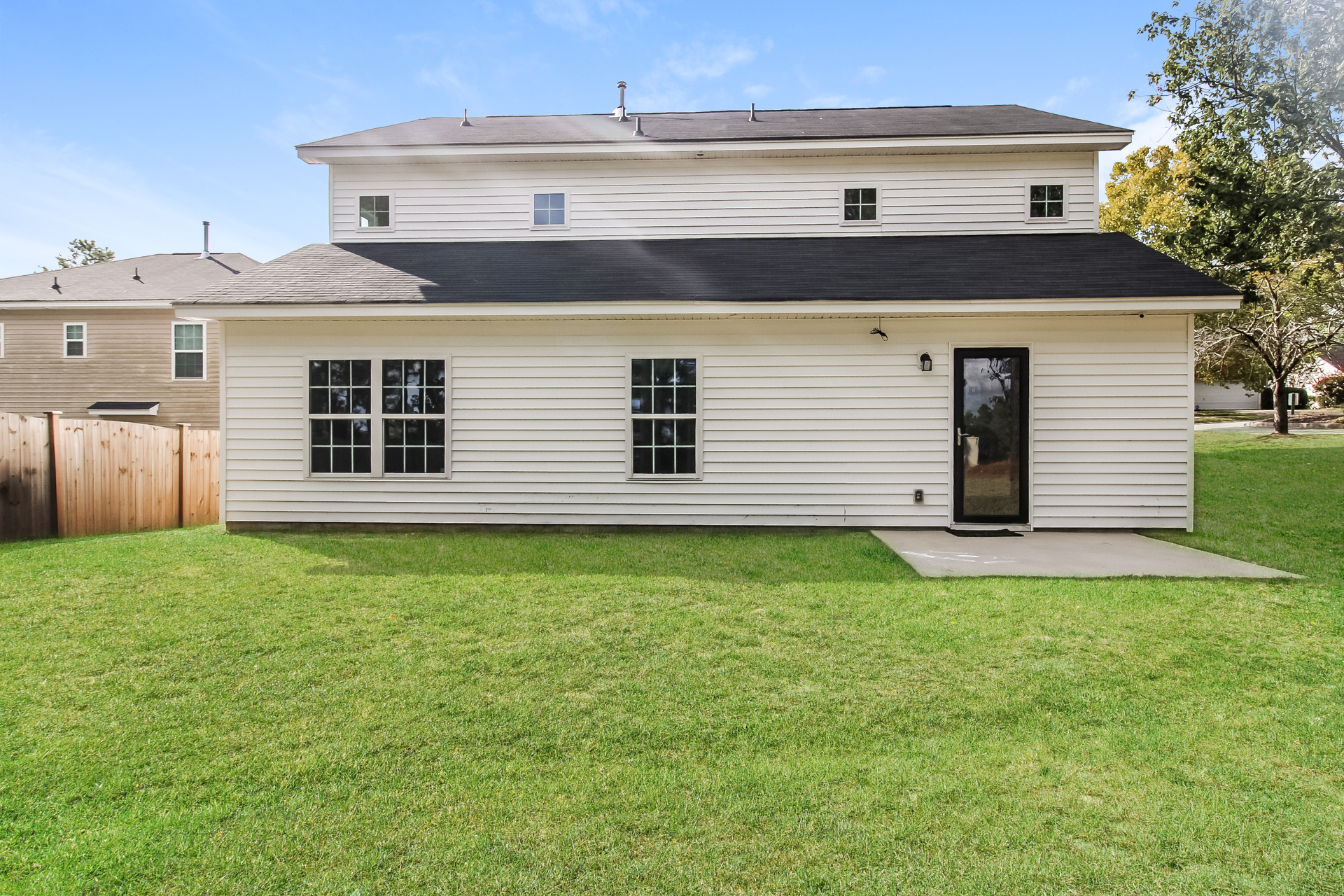 Photo 5 of 21 of 301 Rolling Knoll Dr, Columbia, SC