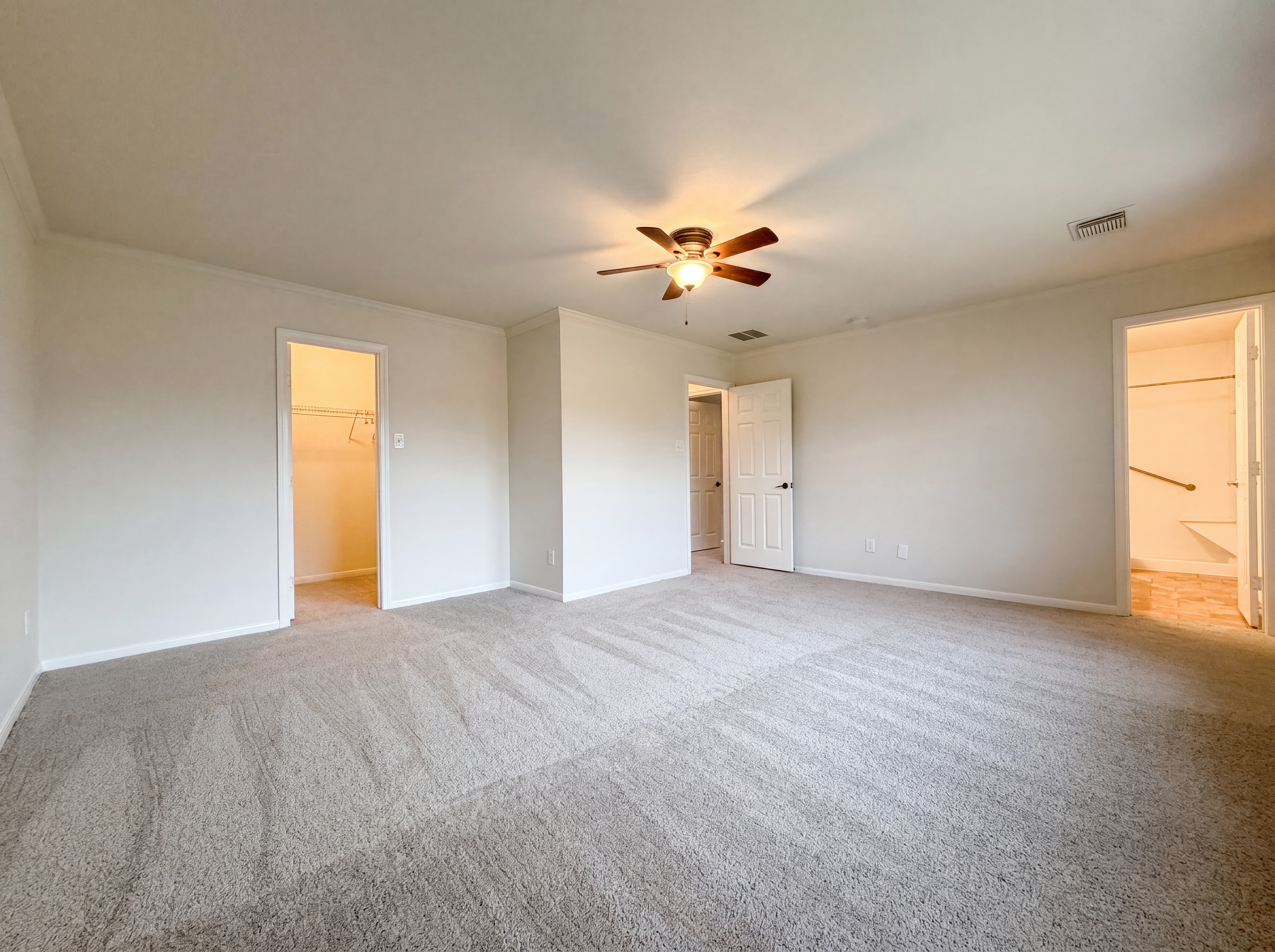 Photo 4 of 20 of 2646 Skyview Trace Ct, Houston, TX