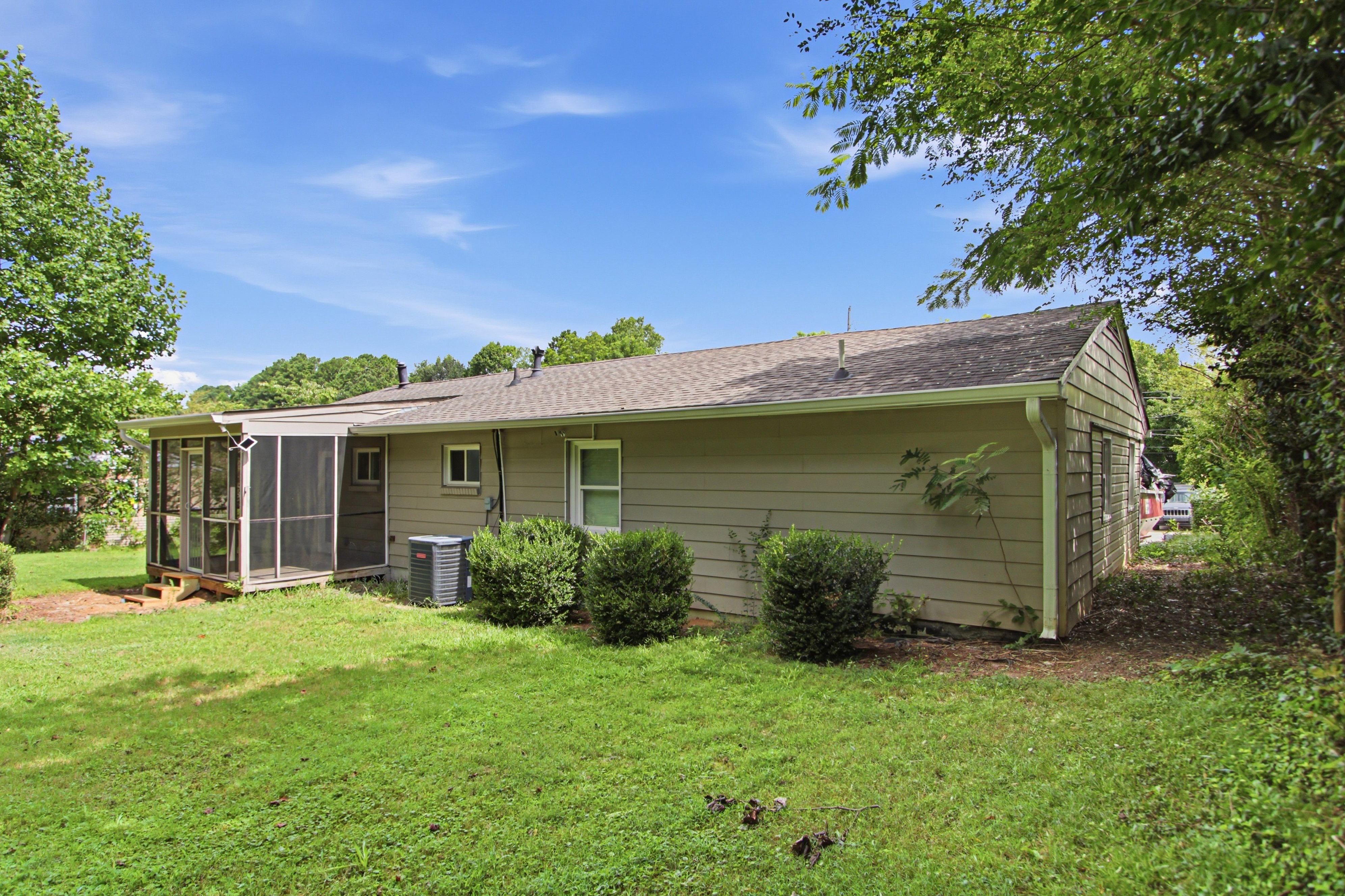 Photo 23 of 26 of 414 Paulding Ln, Dallas, GA