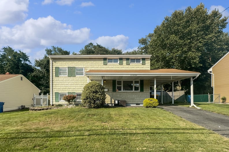 Property photo 1 of 78 Washington Ave