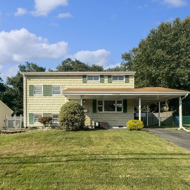 Property photo 1 of 78 Washington Ave