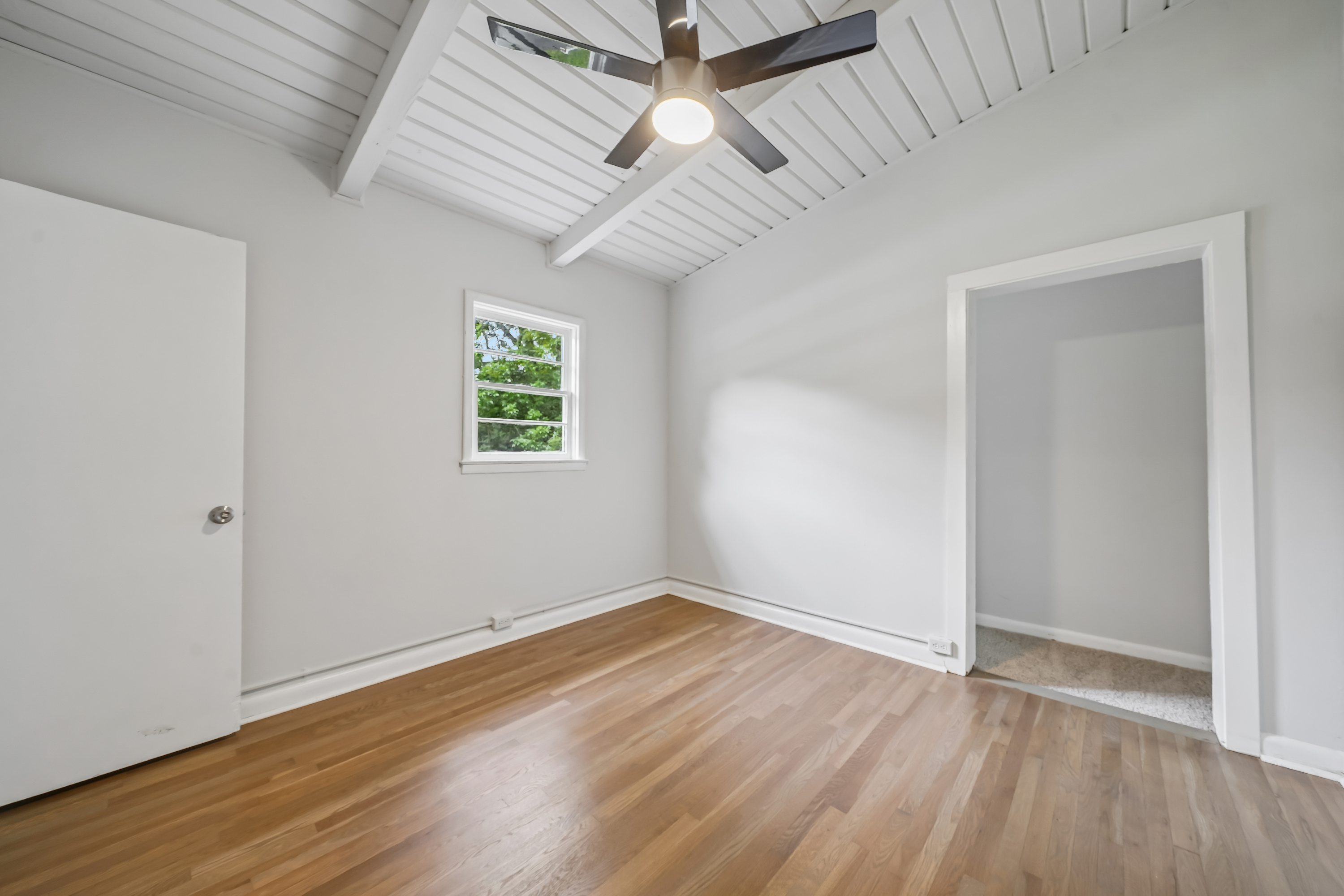 Photo 12 of 38 of 6771 Kull Dr, Lithia Springs, GA
