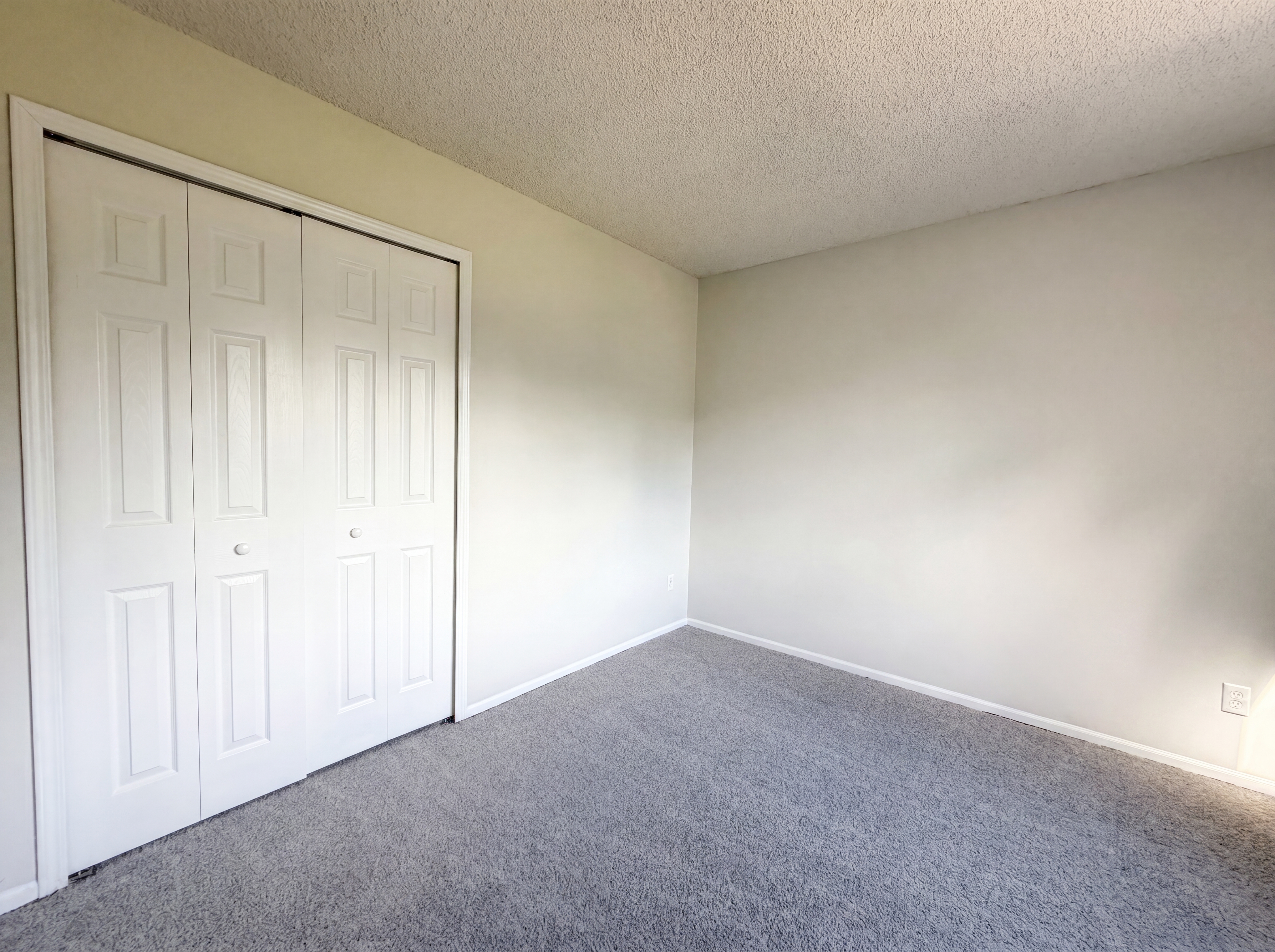 Photo 20 of 41 of 3581 Meadowgate Ct, Pickerington, OH