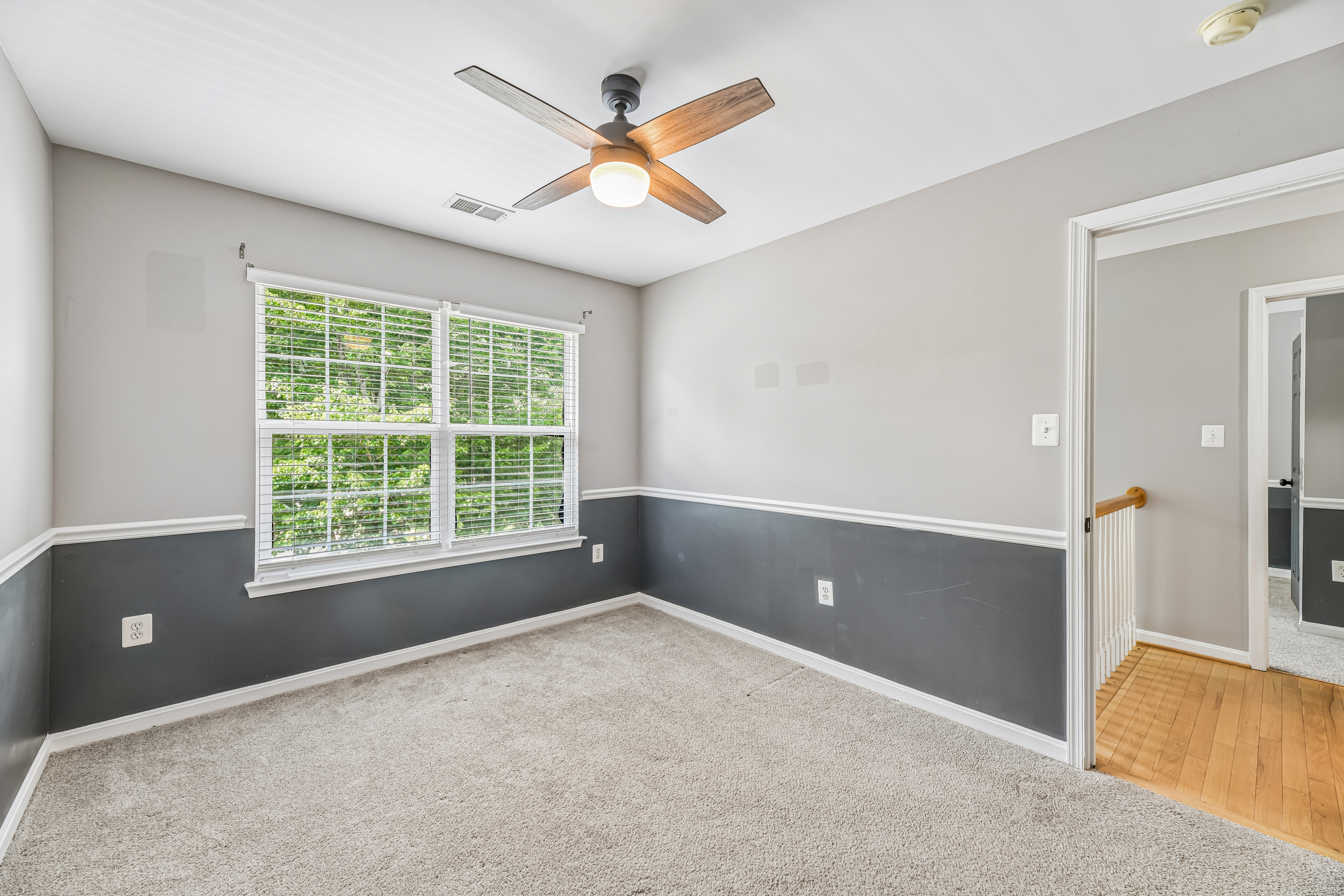 Photo 31 of 84 of 6046 Persinger House Ct, Manassas, VA