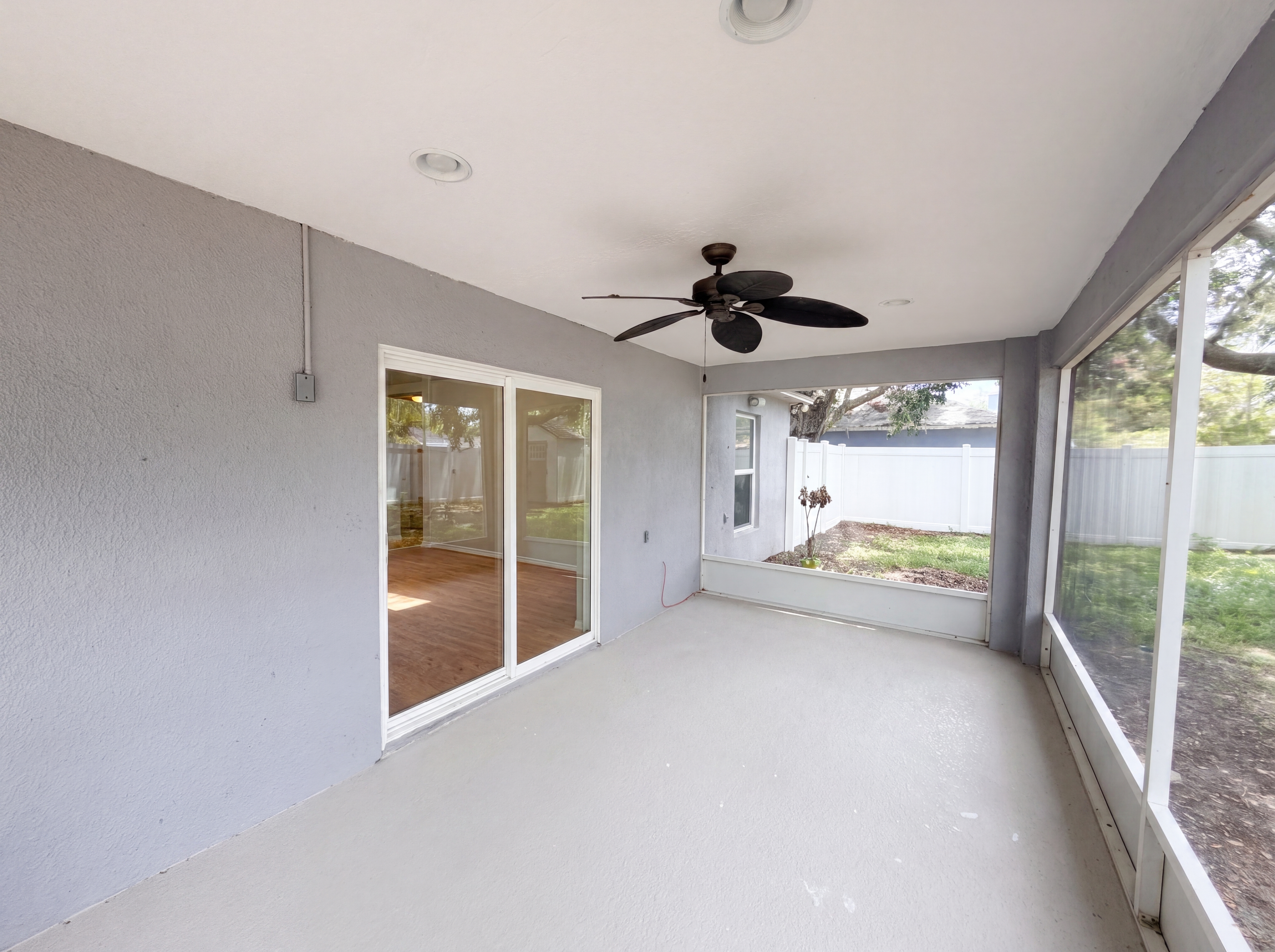 Photo 19 of 20 of 1360 Wildberry Ln, Deltona, FL