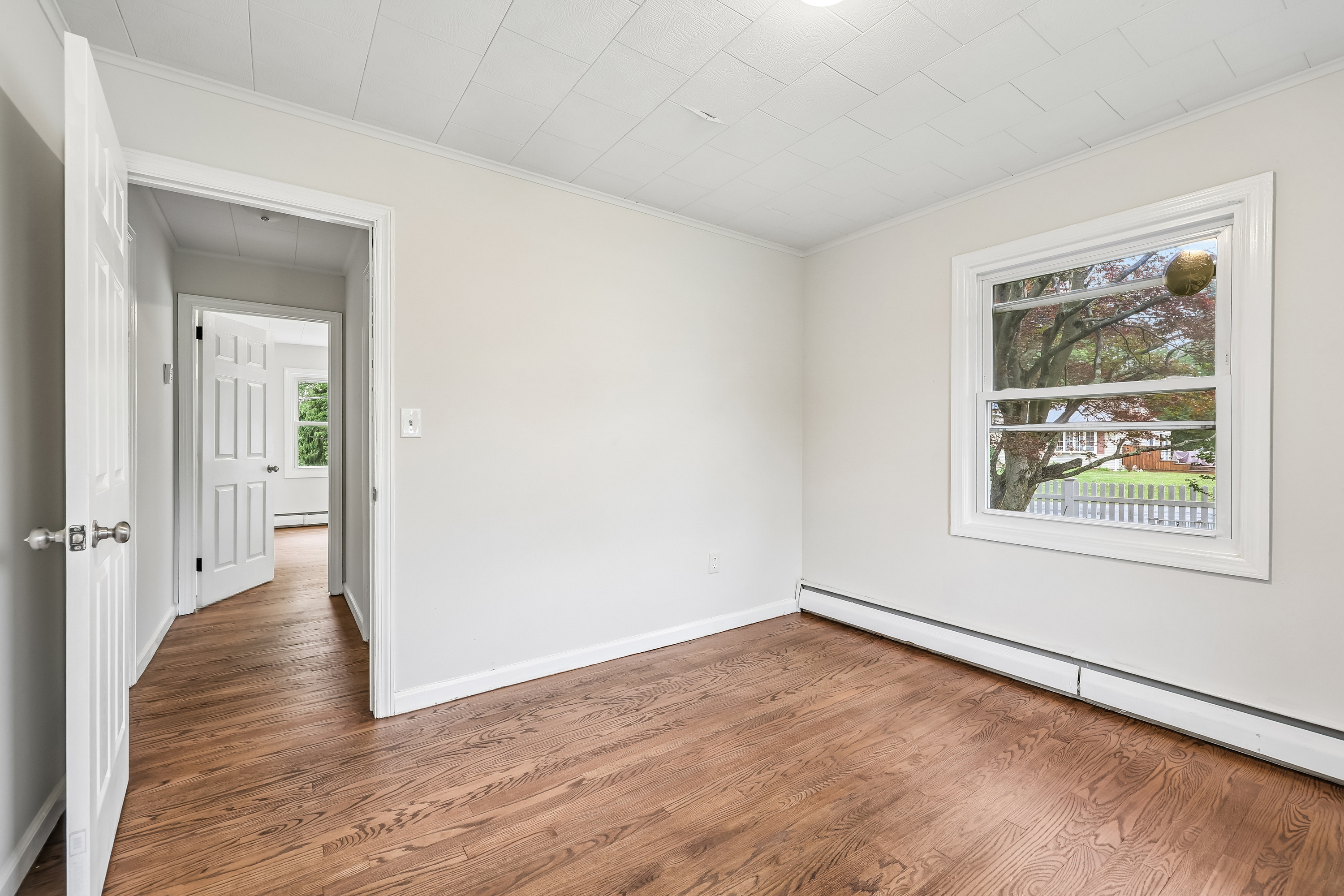 Photo 6 of 51 of 14 Highview Ave, Florida, NY