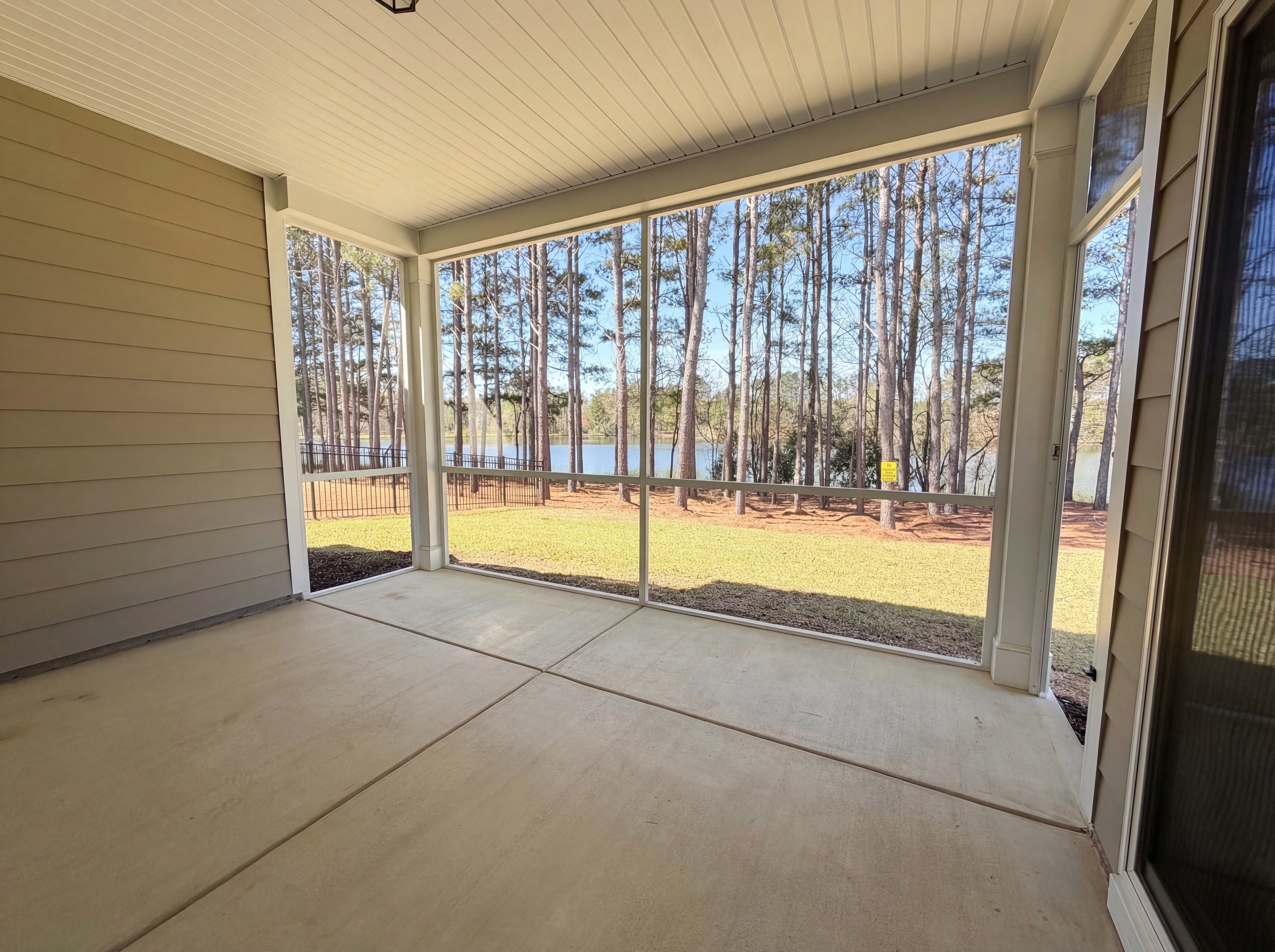 Photo 24 of 27 of 360 Autumn Pond Dr, Blythewood, SC