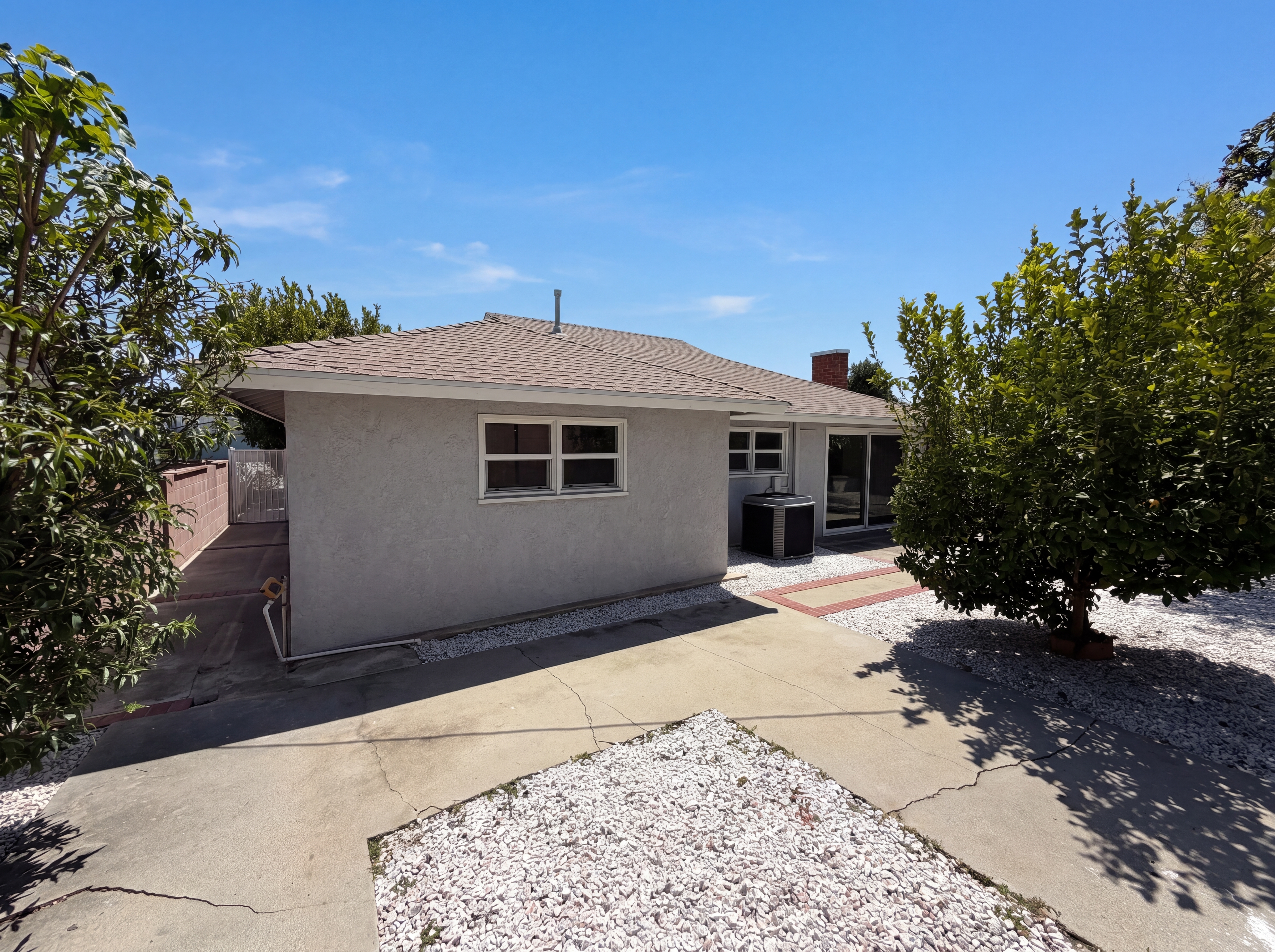 Photo 5 of 33 of 1007 E Citrus Edge St, Azusa, CA