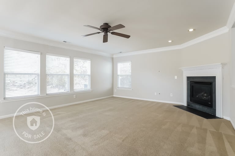 Photo 7 of 25 - 3100 Cynthiana Ct, Raleigh, NC 27610