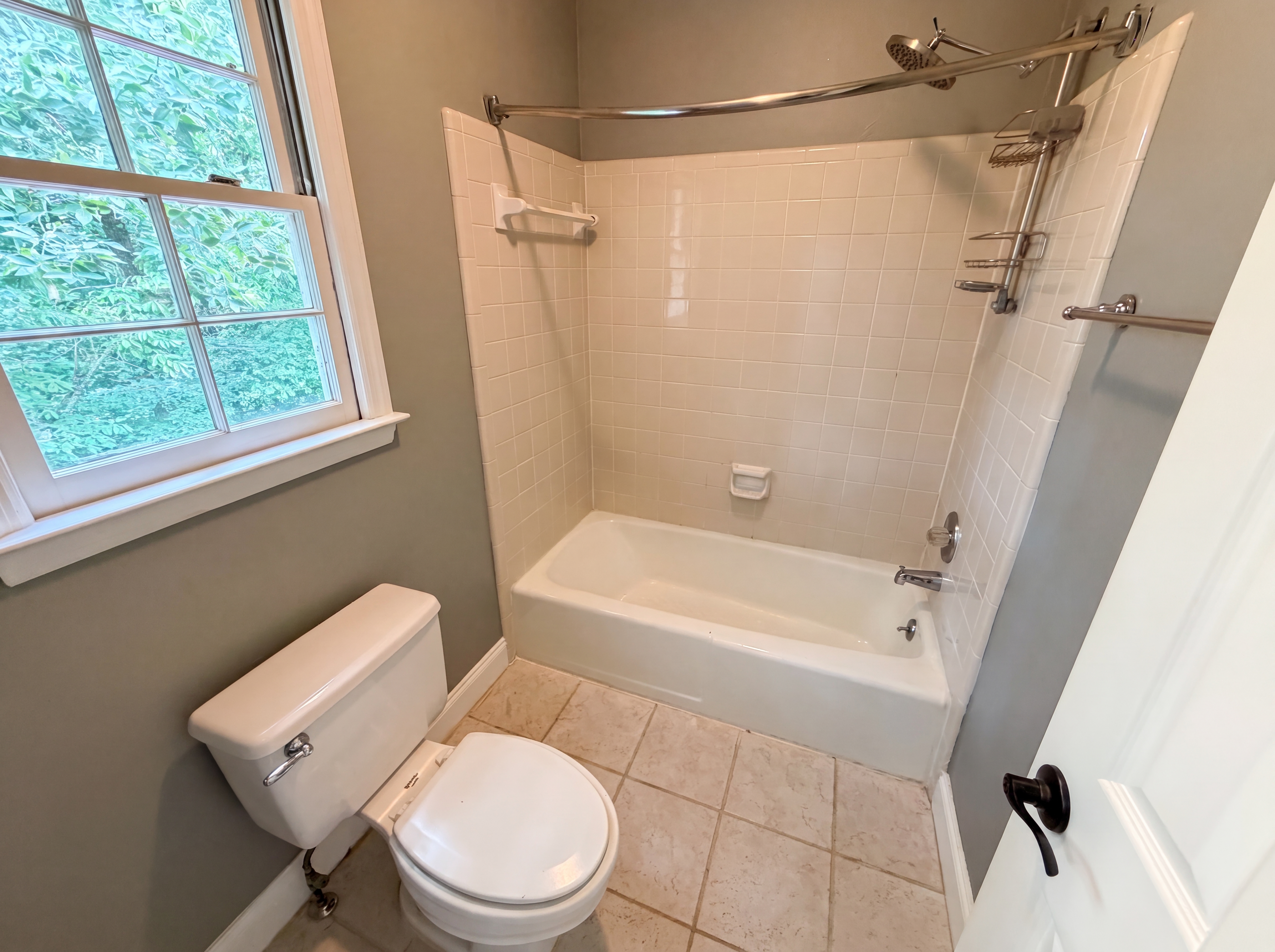 Photo 15 of 23 of 3514 Nettle Ln NE, Roswell, GA