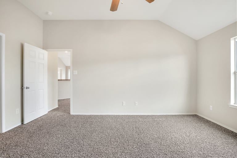 Photo 16 of 25 - 4844 Ambrosia Dr, Fort Worth, TX 76244