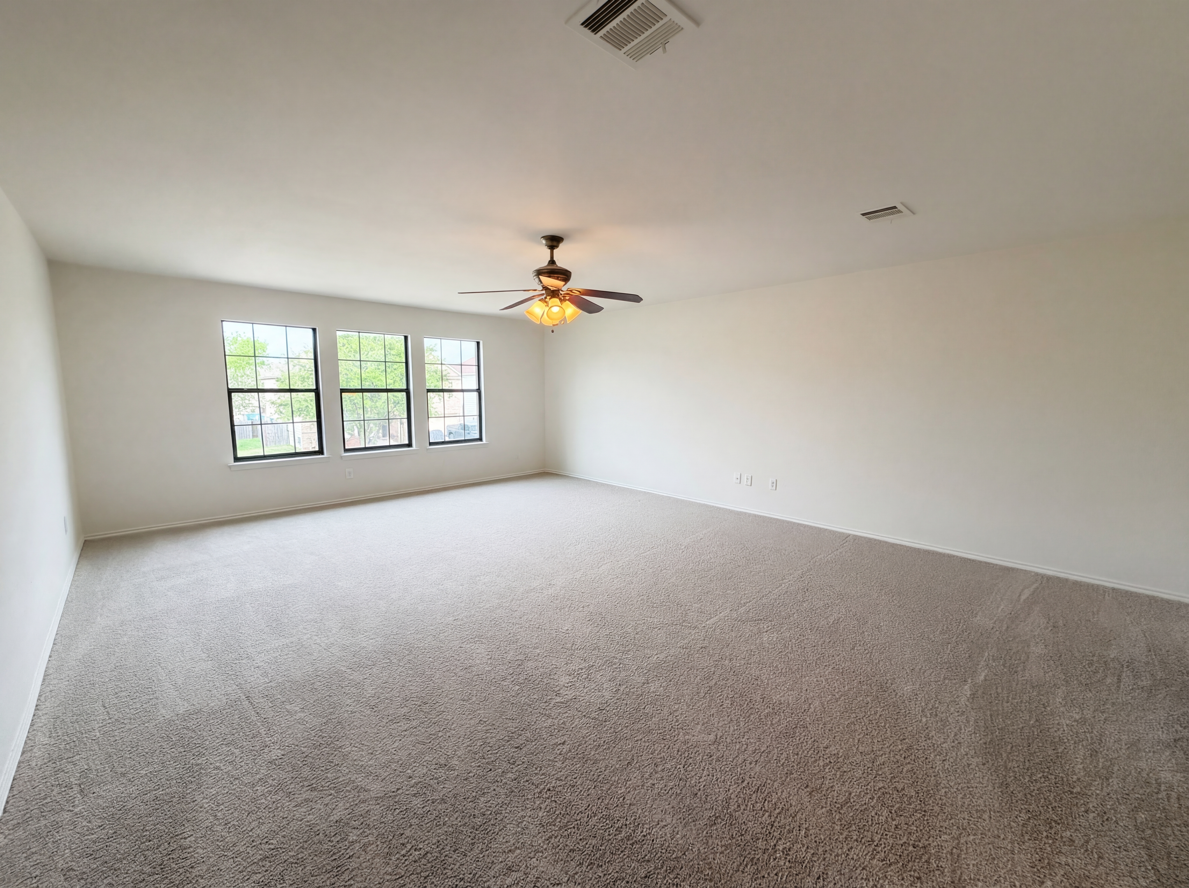 Photo 4 of 19 of 8506 Sunset Canyon Dr, Temple, TX