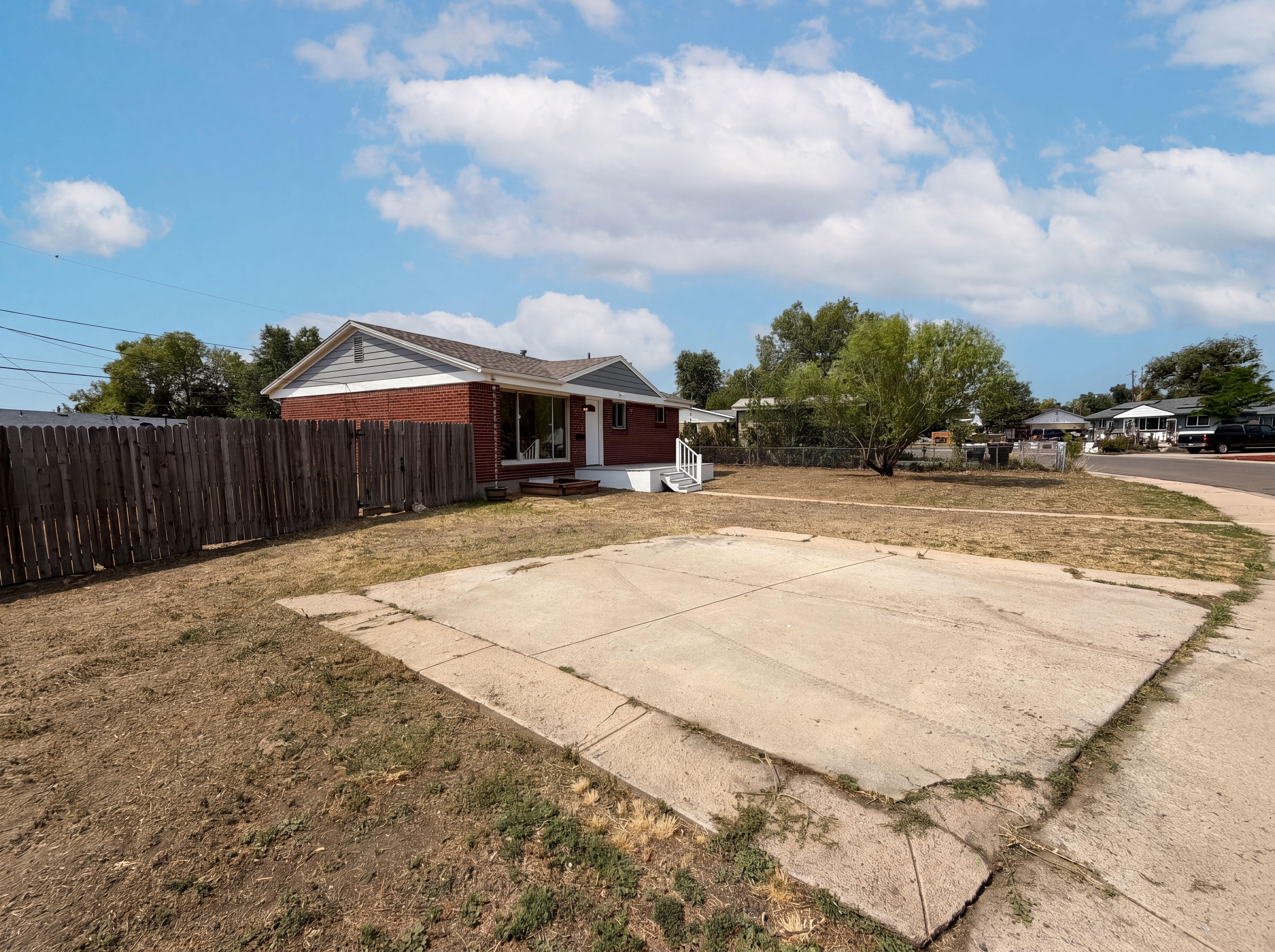 Photo 19 of 23 of 9190 Cypress Dr, Thornton, CO