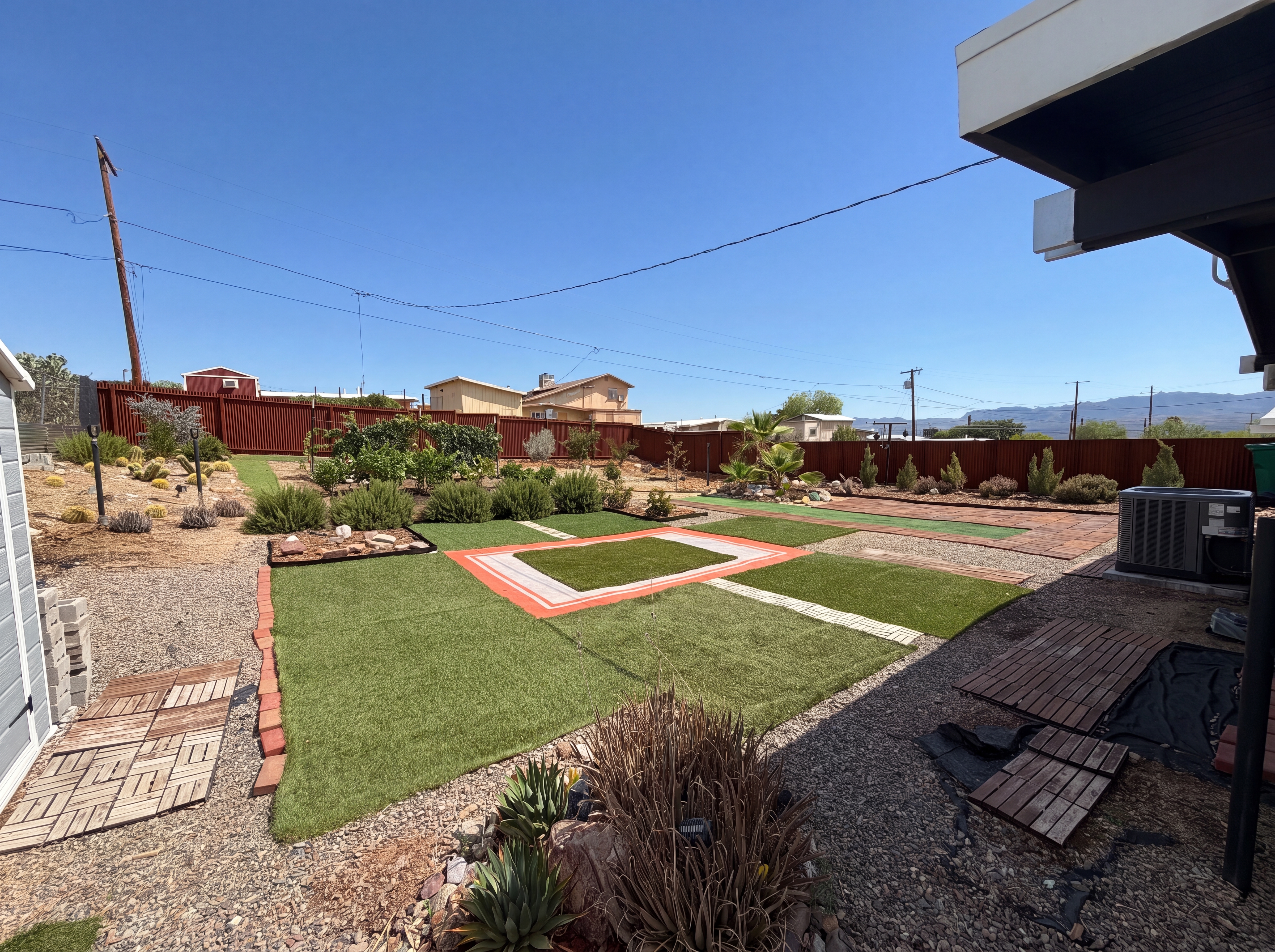Photo 15 of 19 of 110 W 4th Ave, San Manuel, AZ