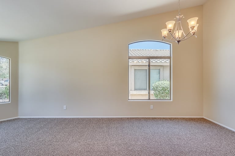 Photo 13 of 35 - 472 W Love Rd, San Tan Valley, AZ 85143