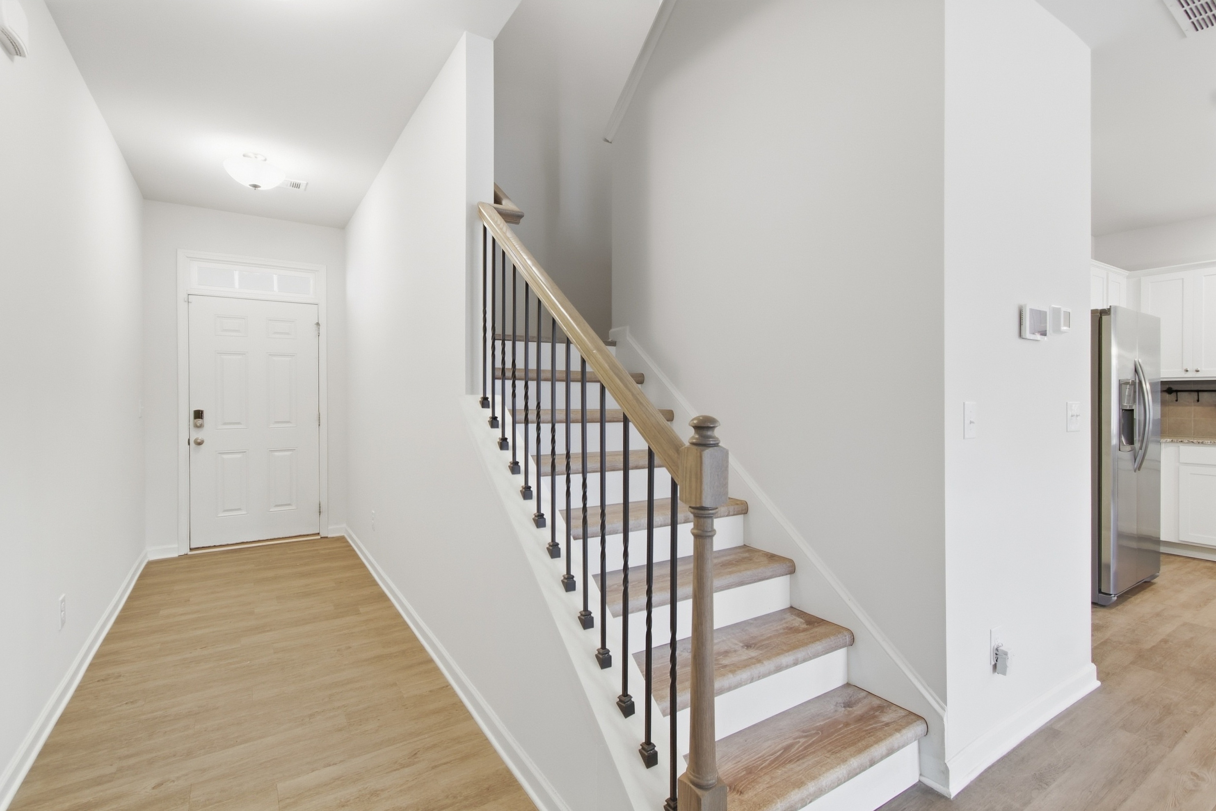 Photo 7 of 20 of 208 Bluffton Ct, Acworth, GA