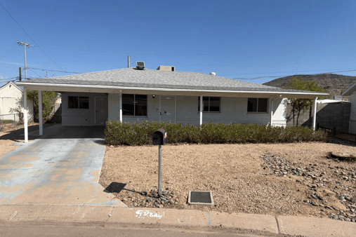 Photo 1 of 23 of 1738 W North Ln, Phoenix, AZ