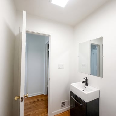 Property photo 3 of 5419 Roe Blvd