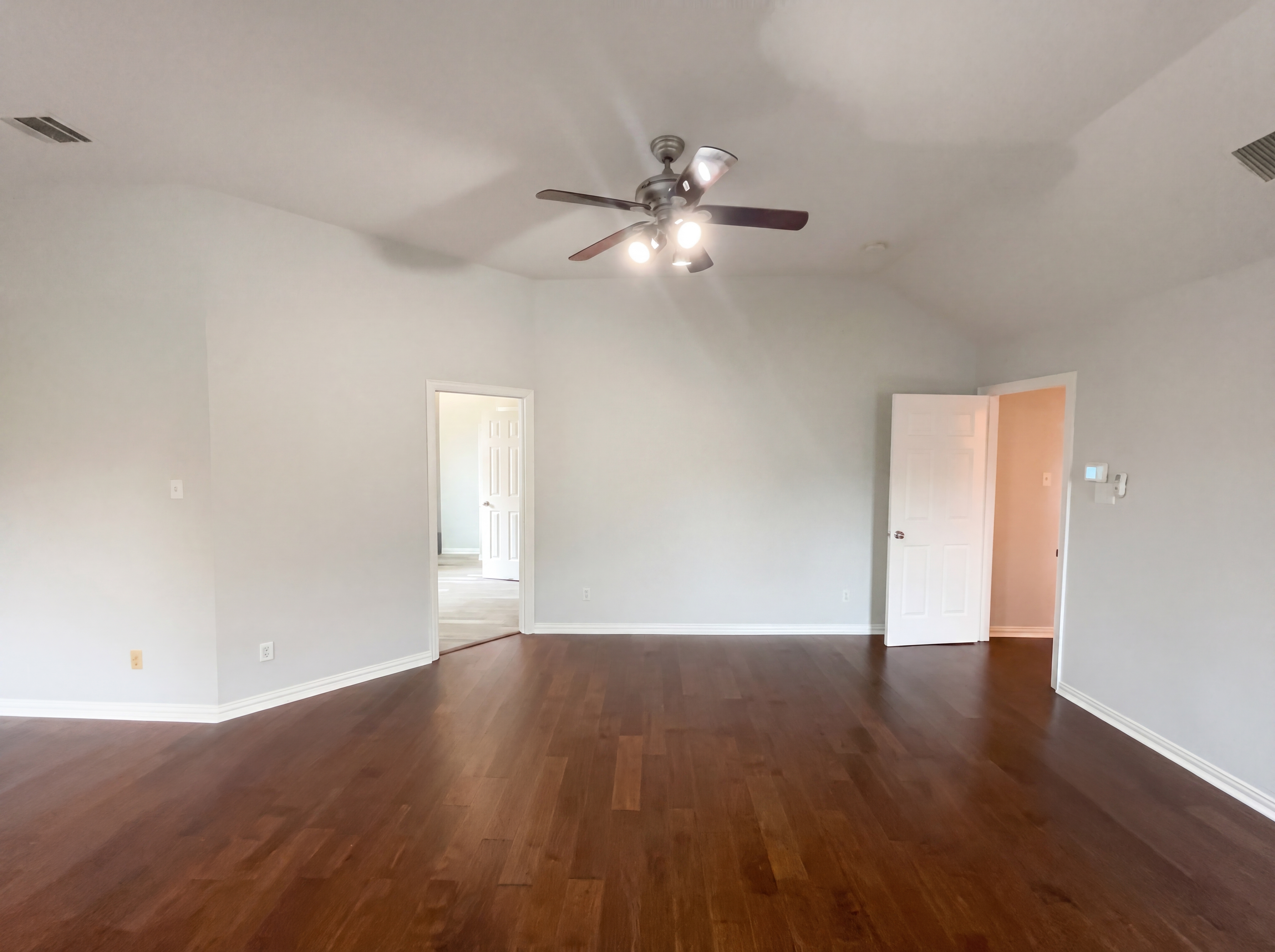 Photo 11 of 18 of 17836 Mary Margaret St, Dallas, TX