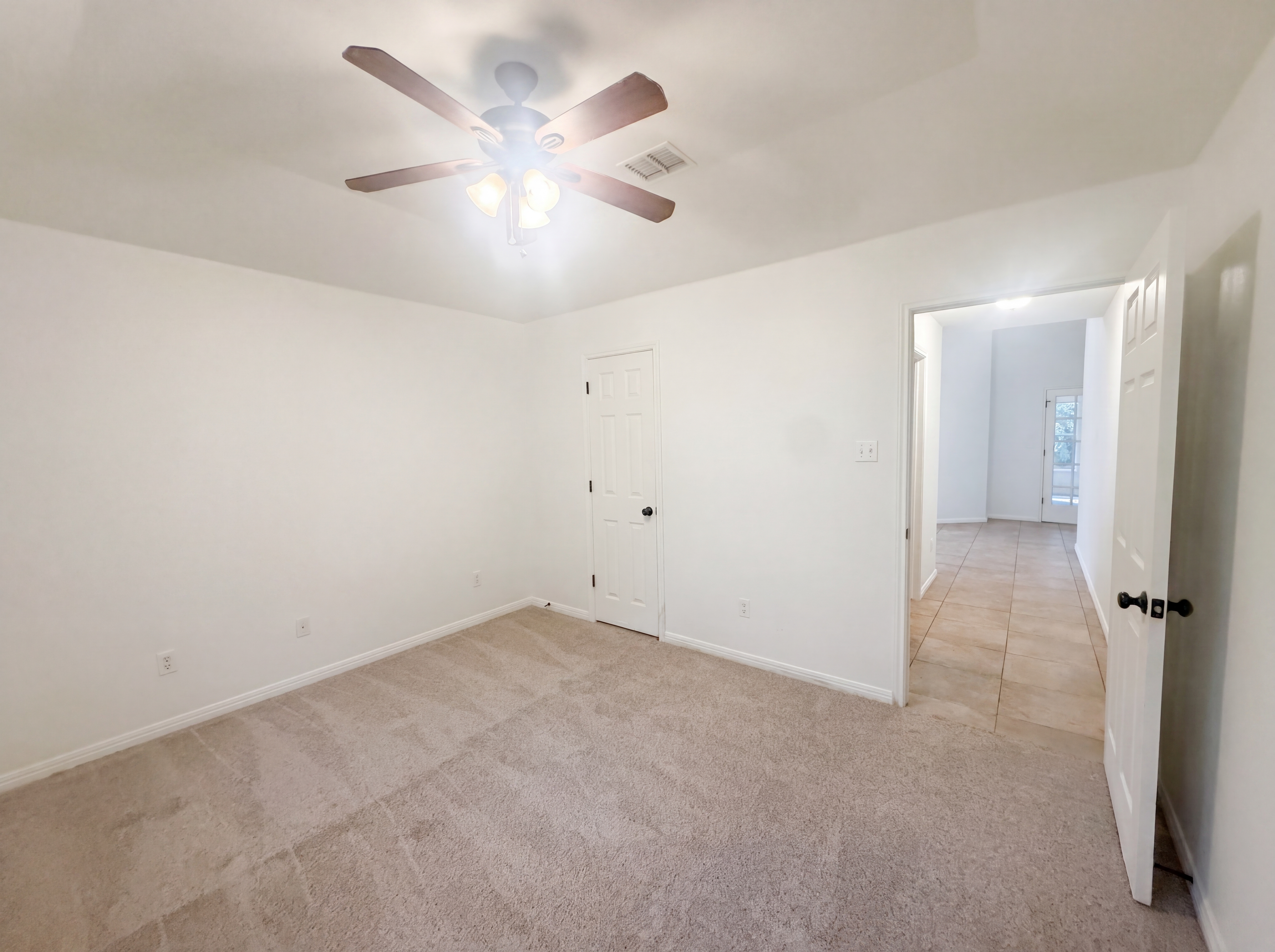 Photo 11 of 25 of 12 Birchwood Cir, Wimberley, TX