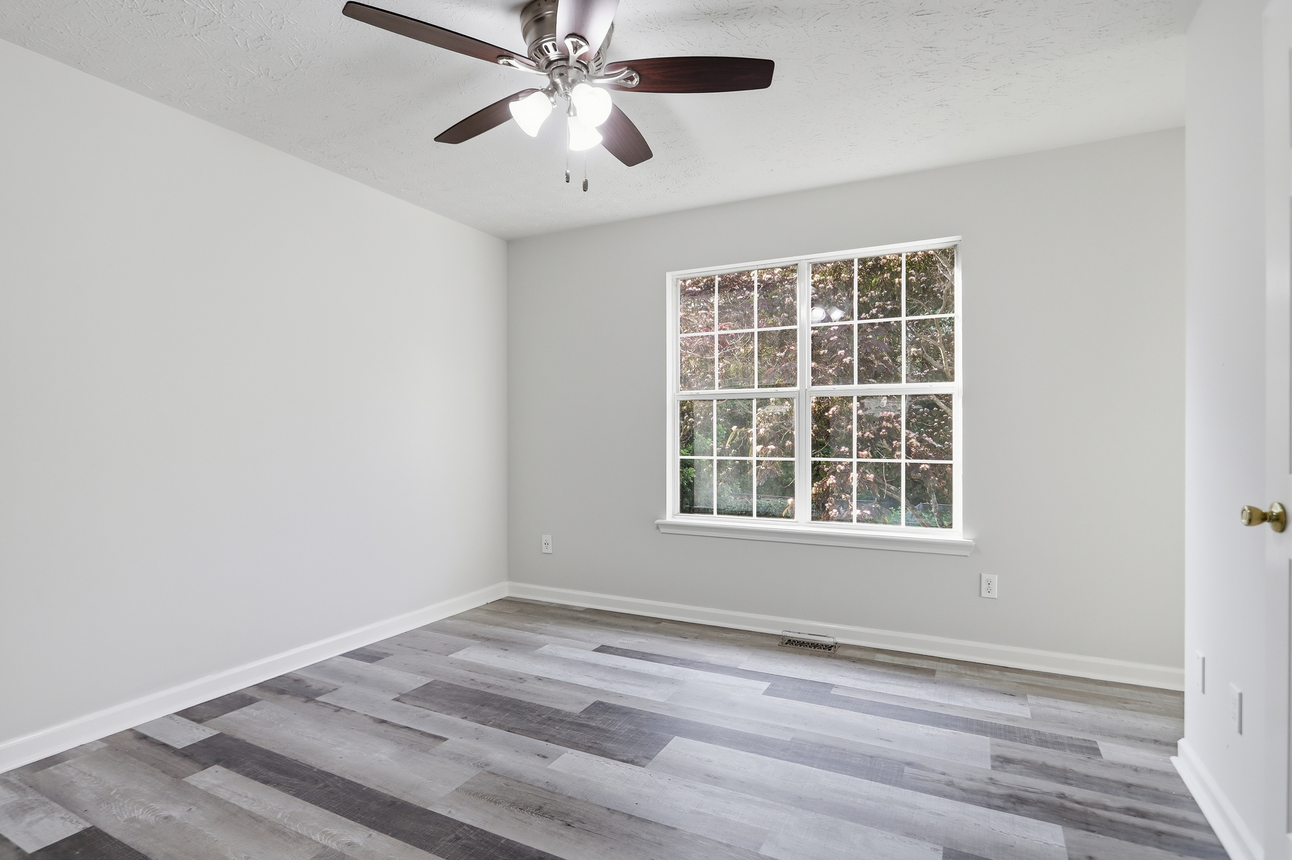 Photo 16 of 30 of 128 Ravenwood Ln, Rockmart, GA