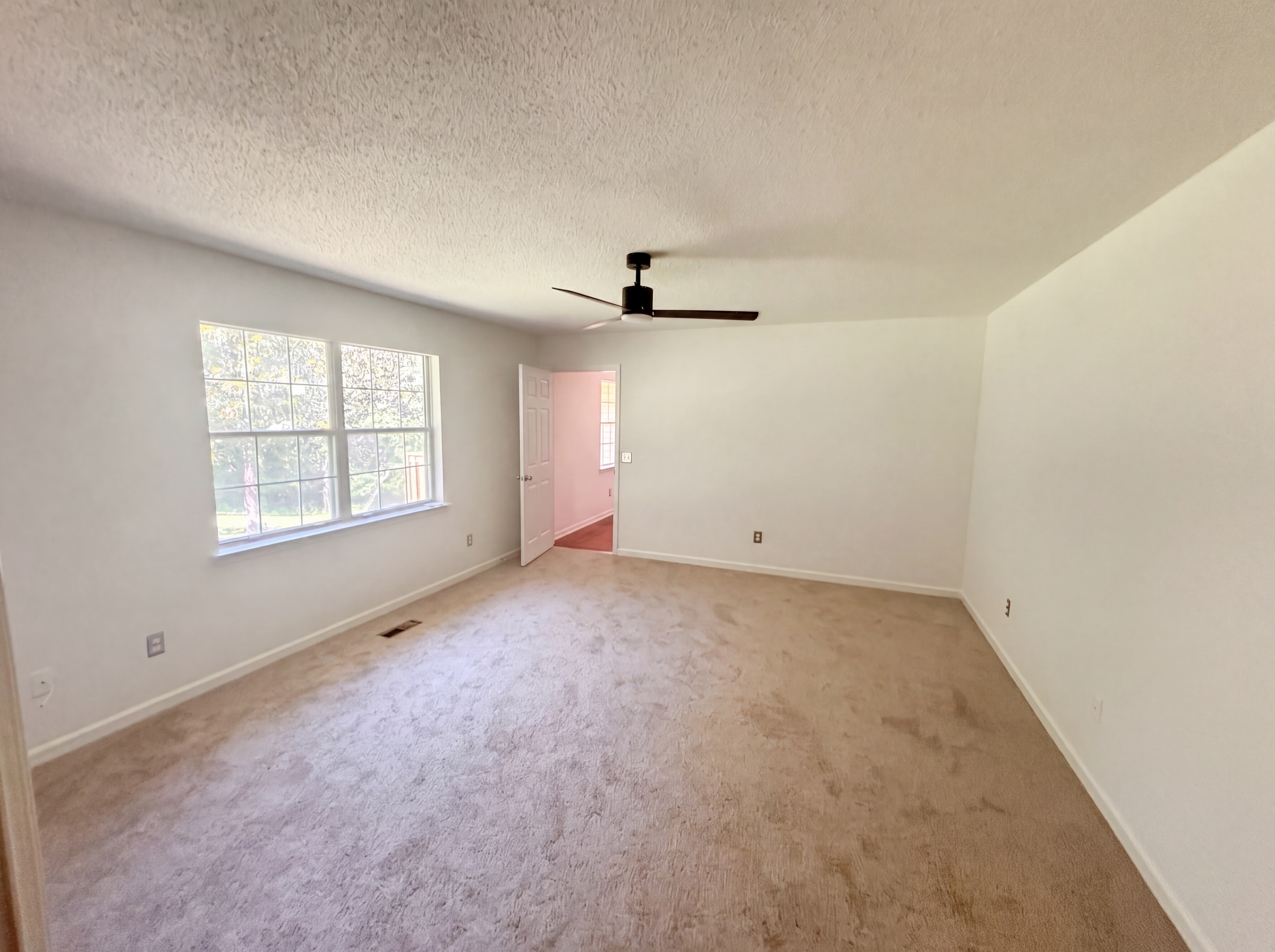Photo 19 of 32 of 2307 Quail Nest Cir, Chattanooga, TN