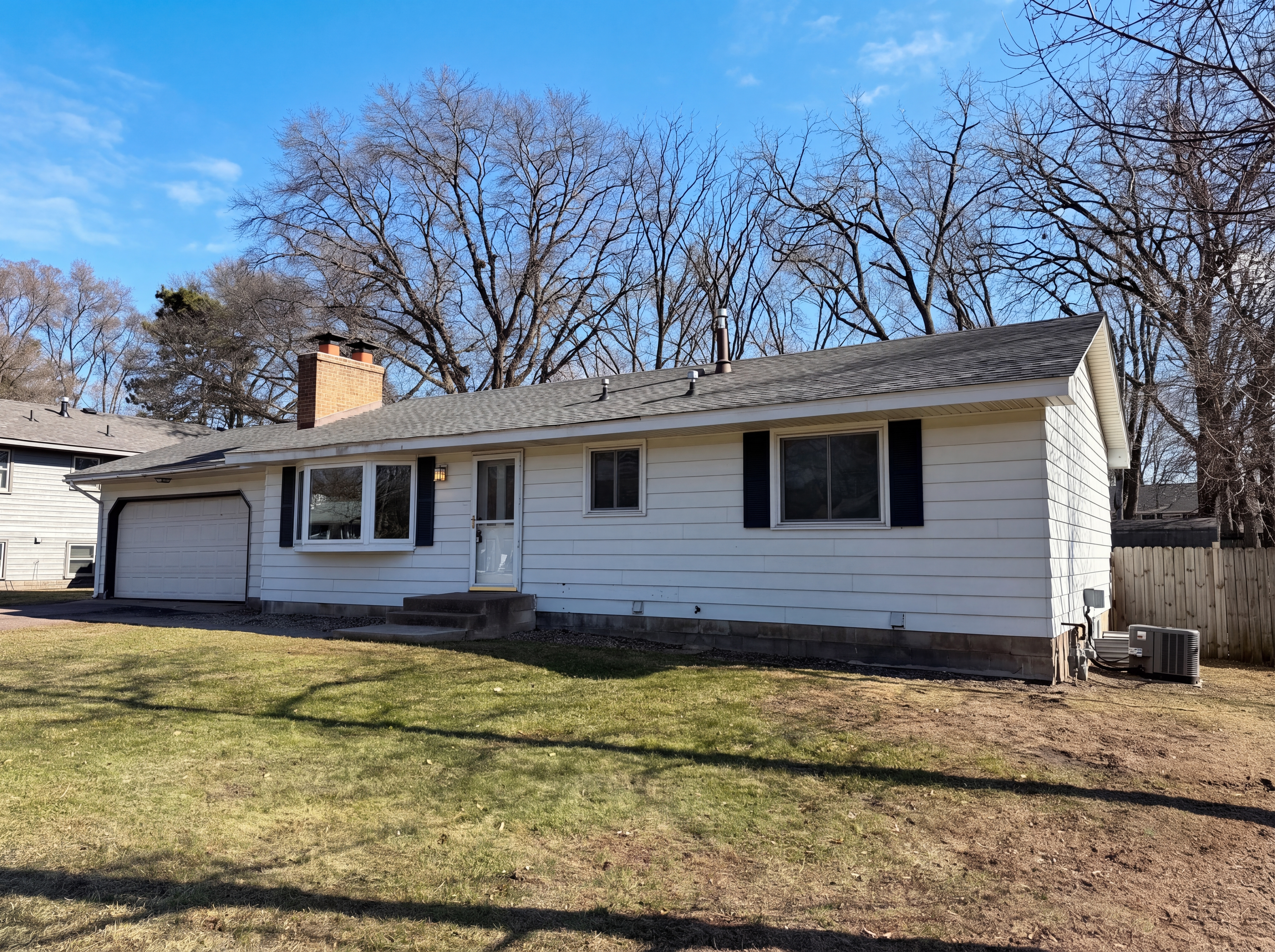 Photo 10 of 32 of 354 111th Ave NW, Coon Rapids, MN
