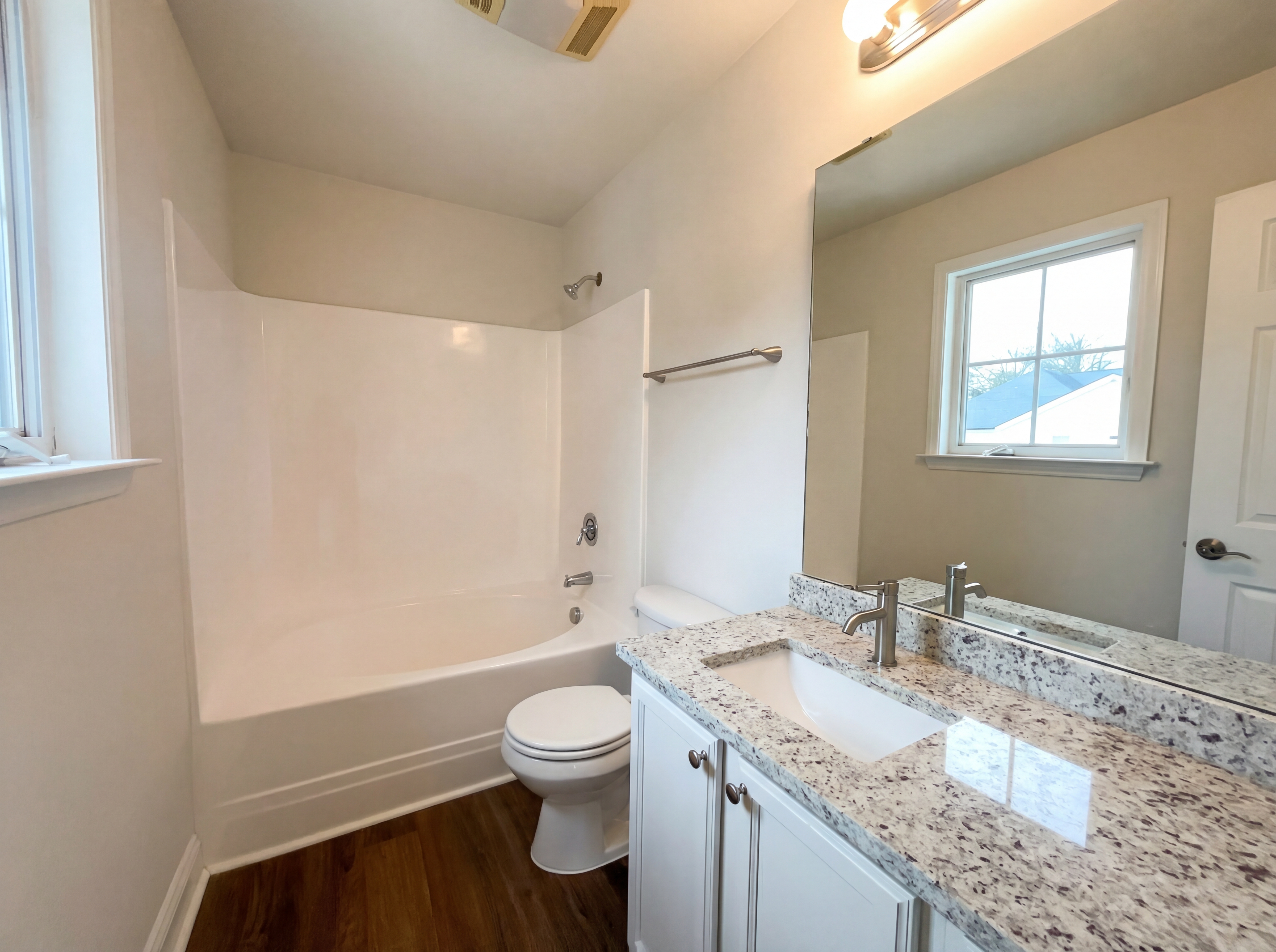 Photo 9 of 17 of 604 Eastway Ave, Durham, NC