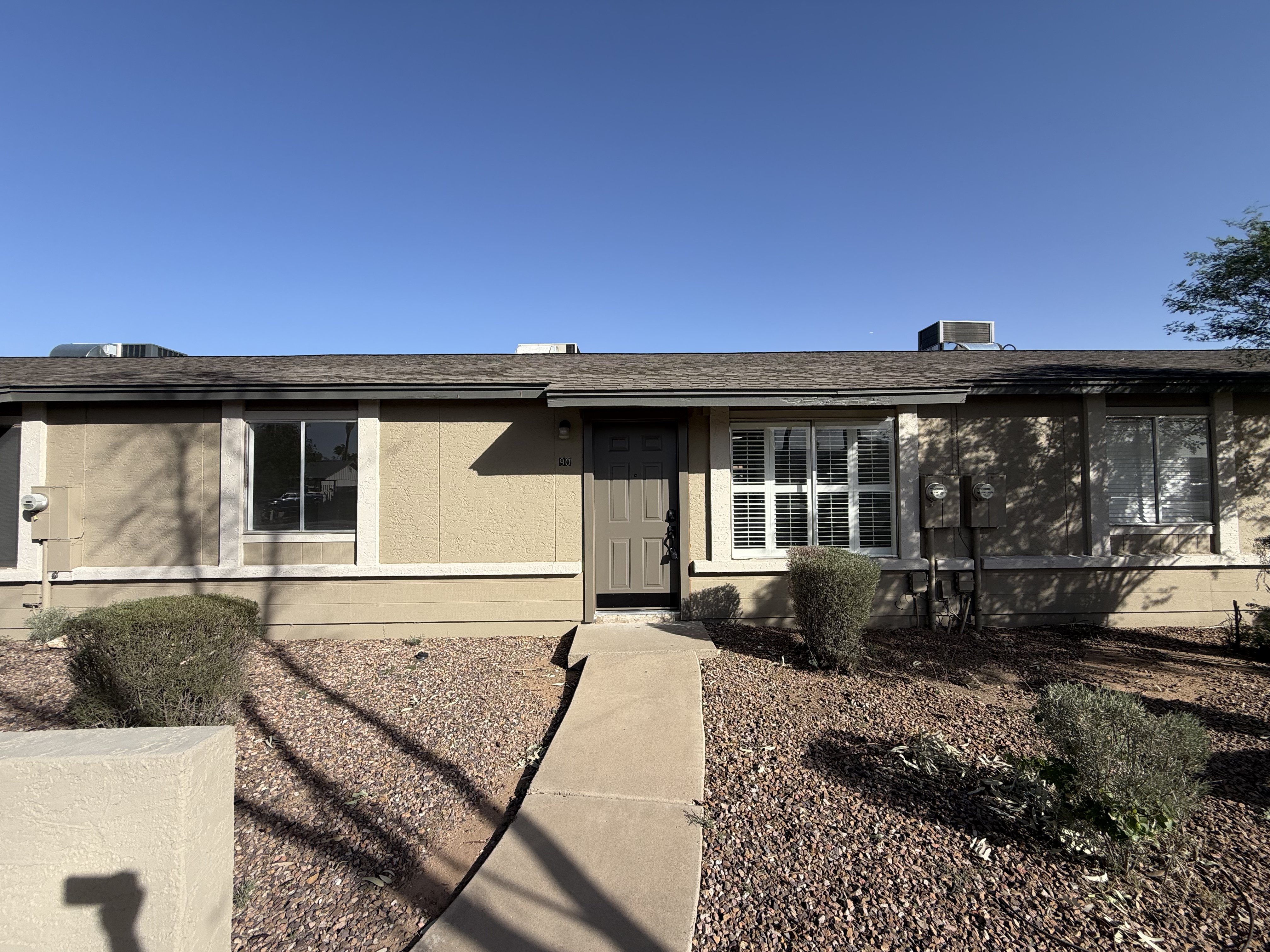 Photo 2 of 23 of 6711 W Osborn Rd, Phoenix, AZ
