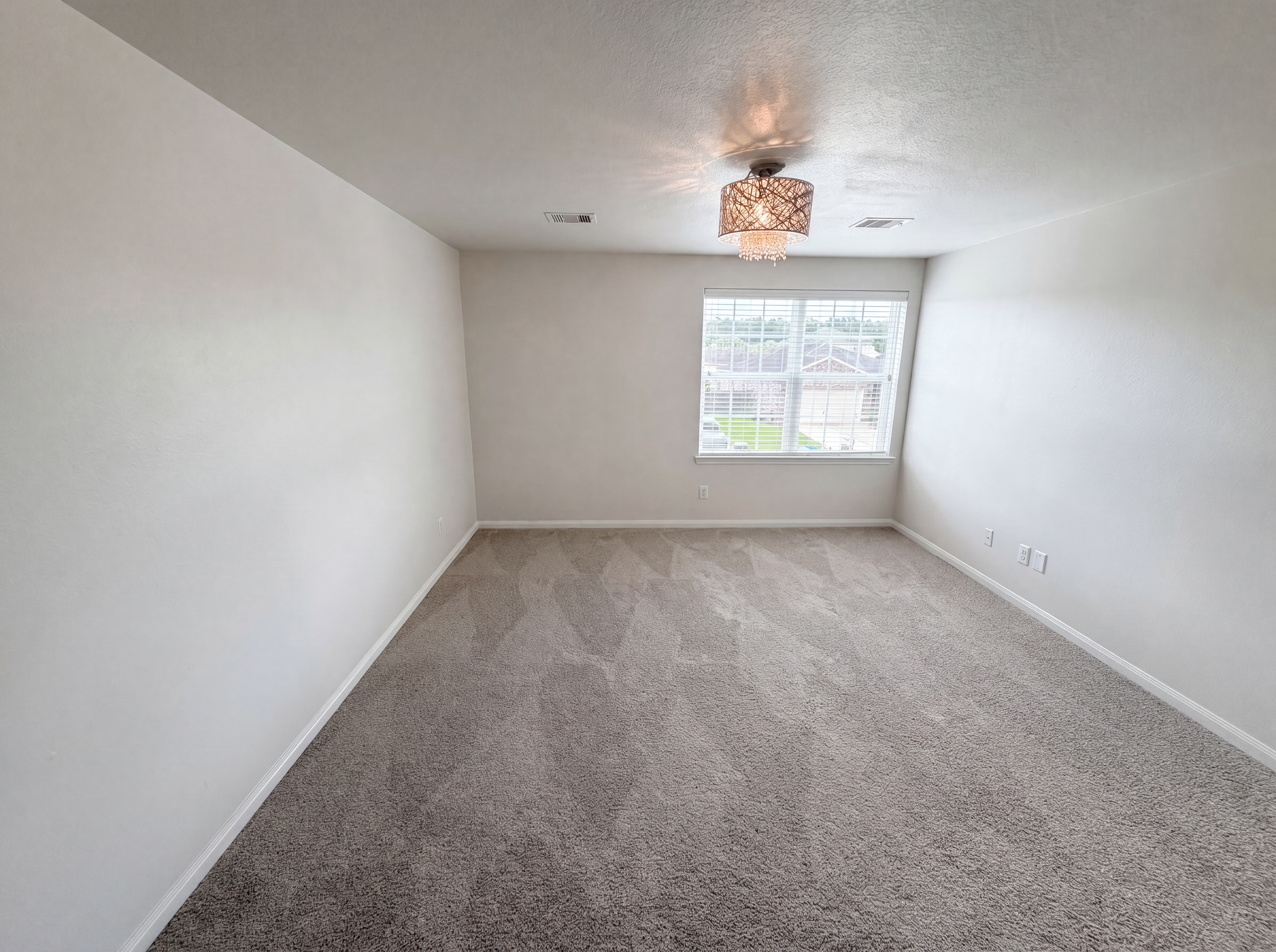 Photo 4 of 21 of 20523 Freedom River Dr, Humble, TX