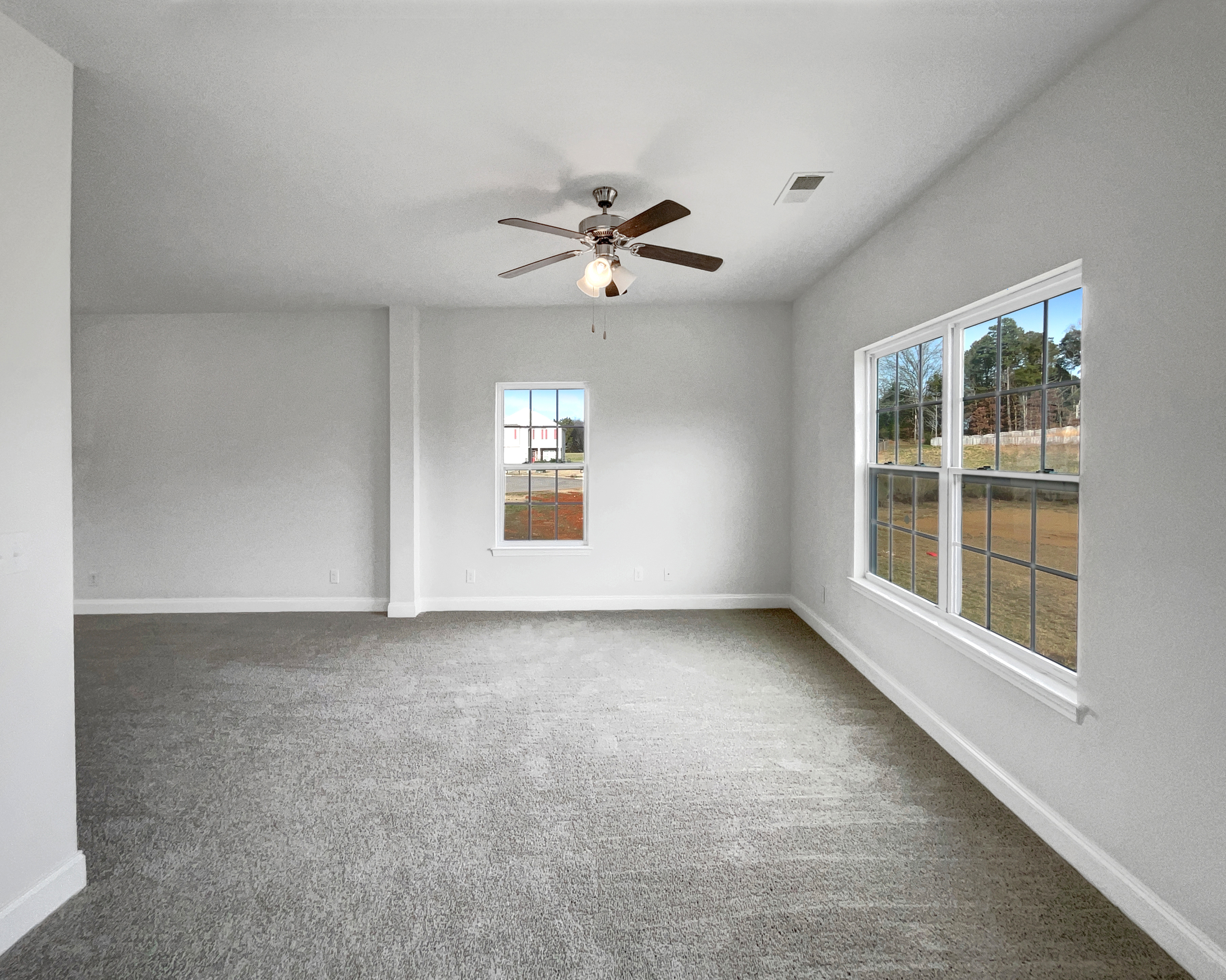 Photo 11 of 29 of 172 Mandy Ln, Lenoir City, TN