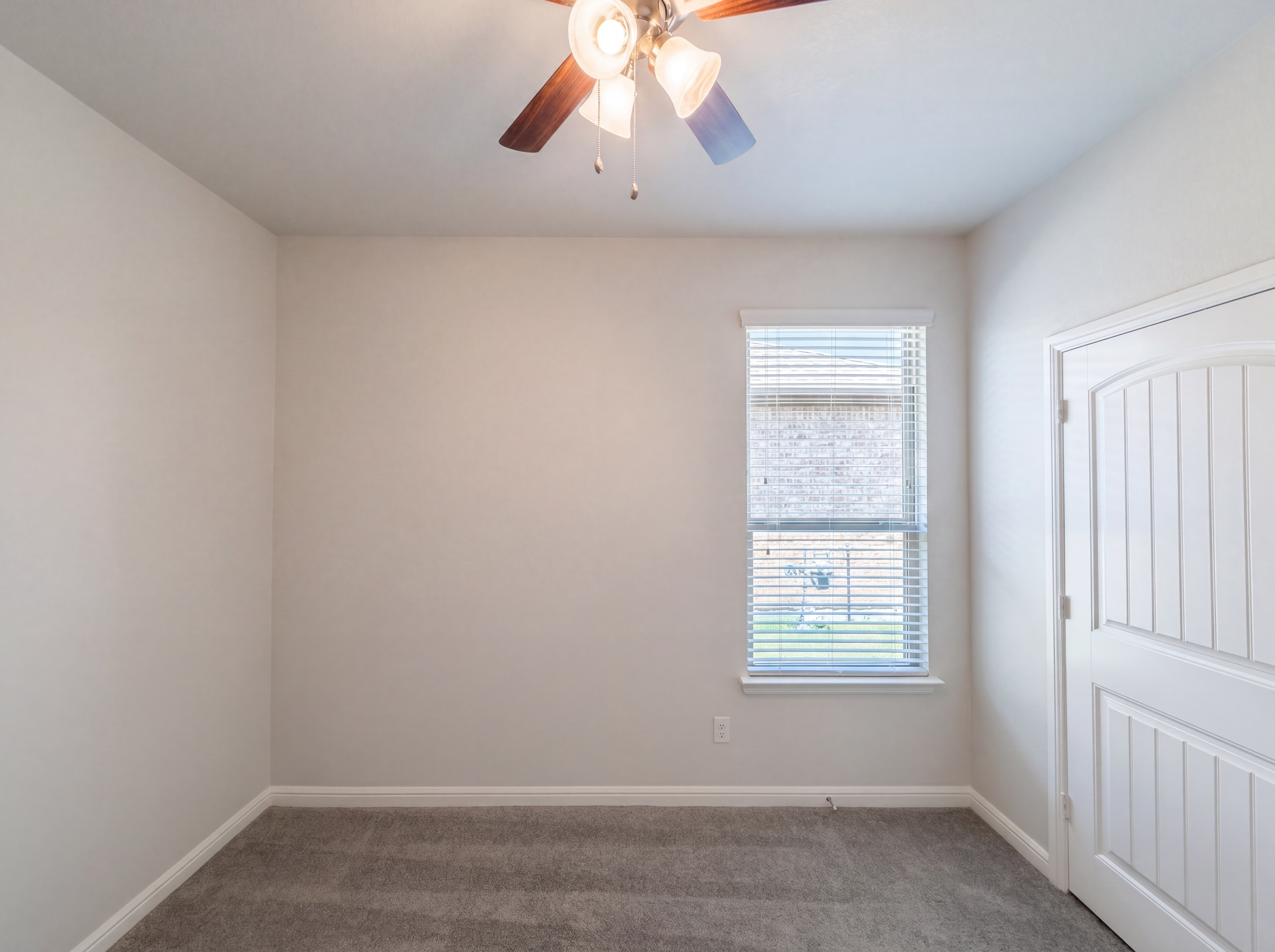 Photo 13 of 21 of 4312 Chicory Ct, Denton, TX