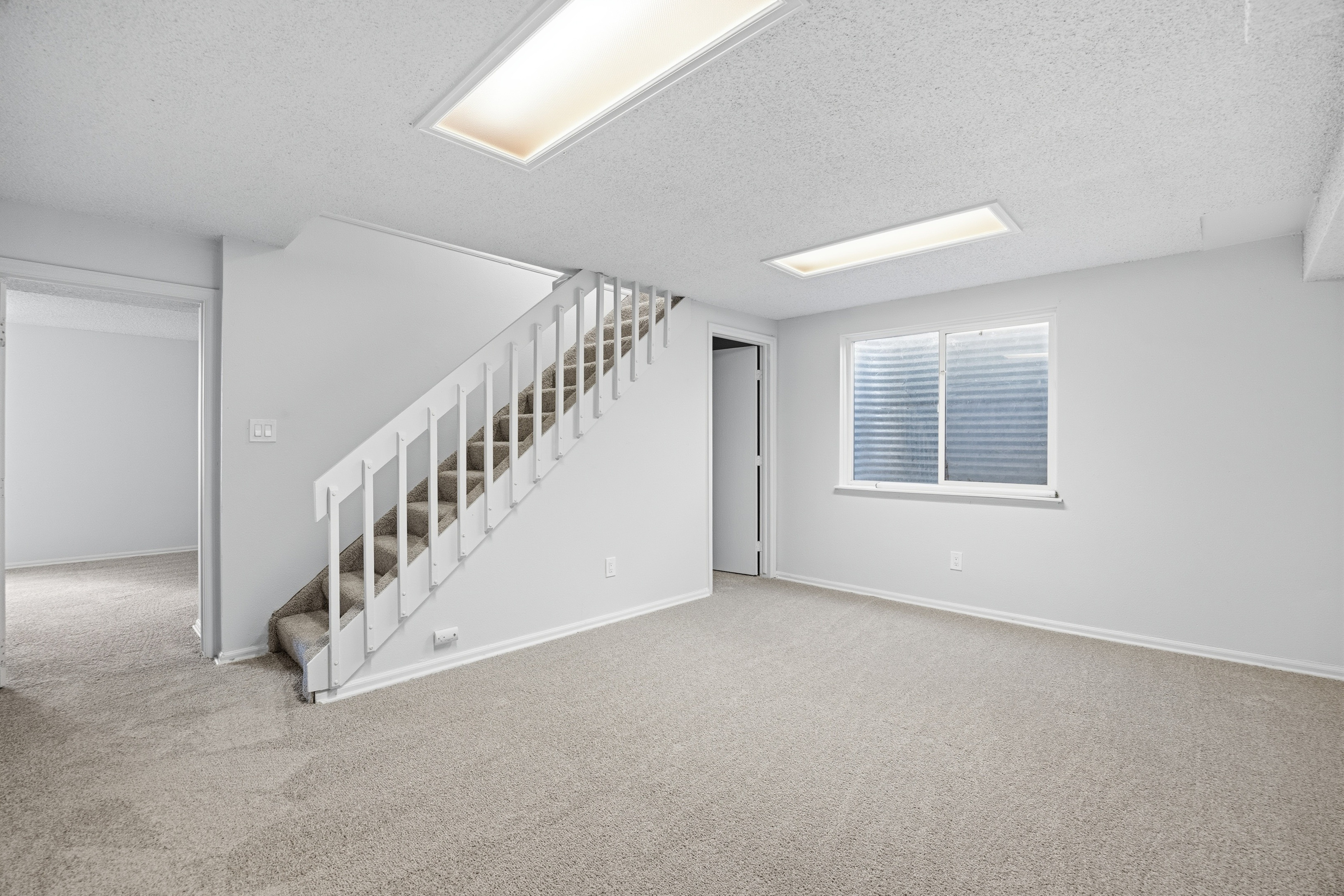 Photo 24 of 39 of 4571 Sunnyhill Dr, Colorado Springs, CO