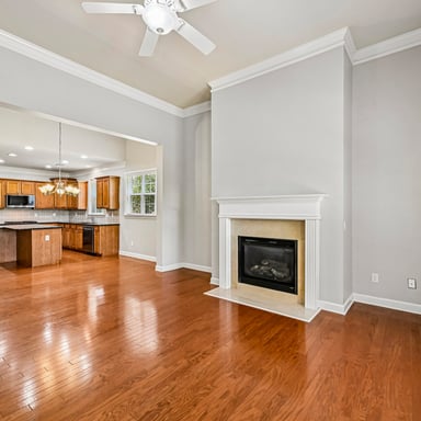 Property photo 3 of 4865 Silver Leaf Dr