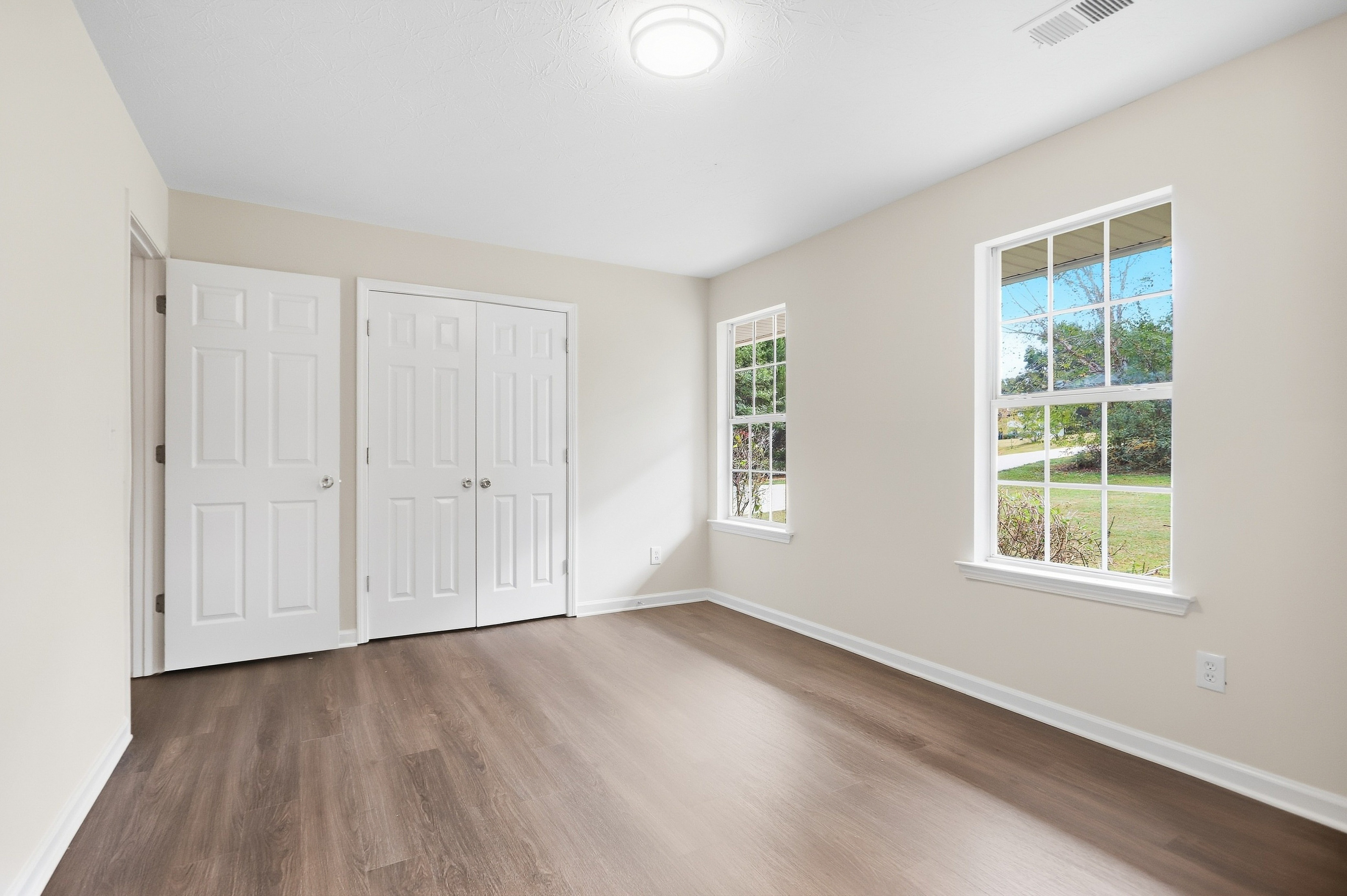Photo 13 of 37 of 310 Kaden Ct, McDonough, GA