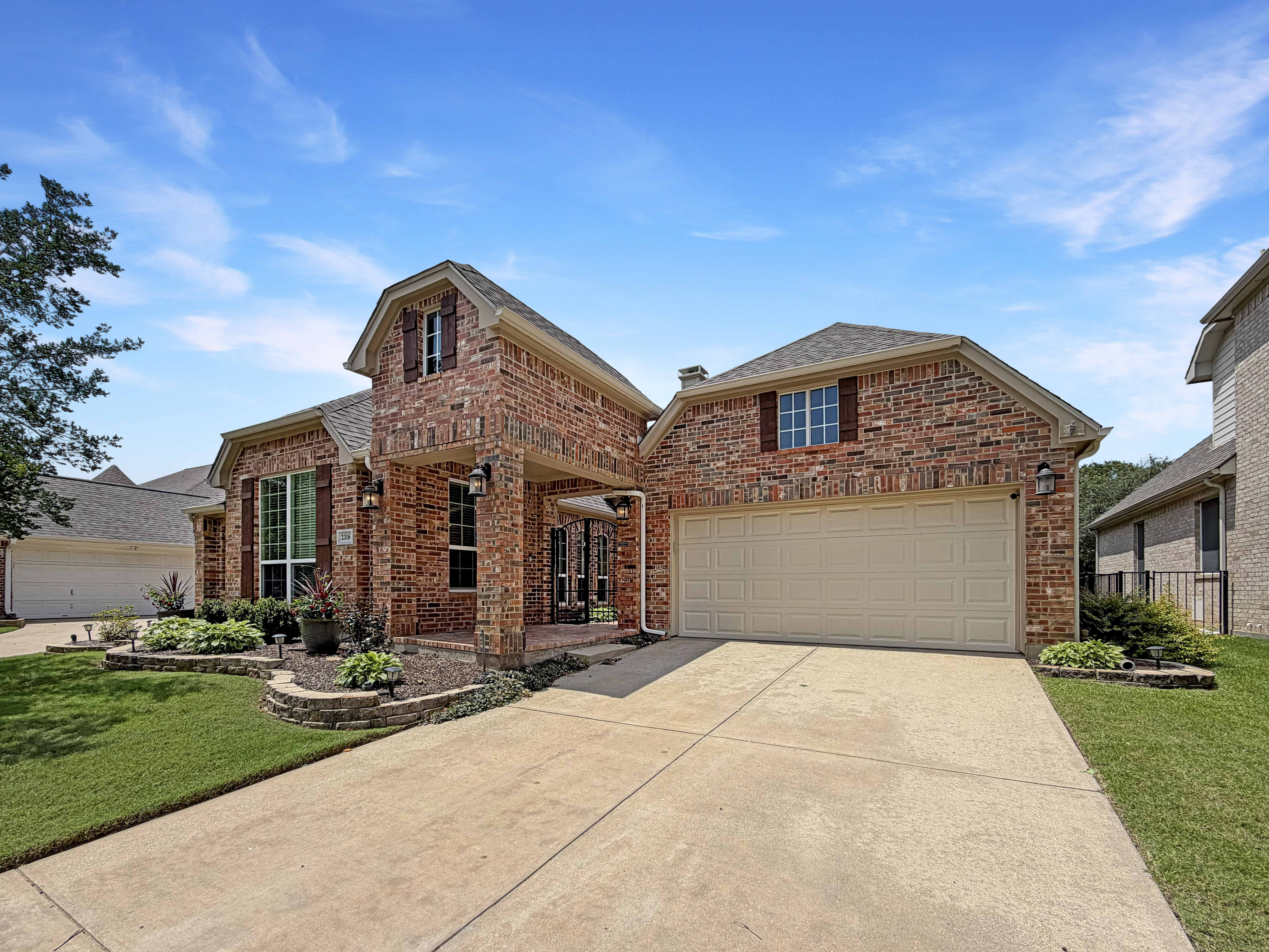Photo 15 of 36 of 2316 Watercrest Dr, Keller, TX